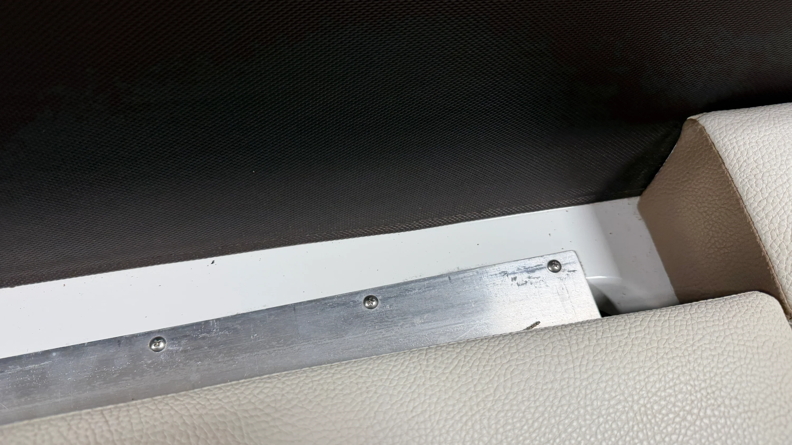 2019 Cobalt 220S Image Thumbnail #46