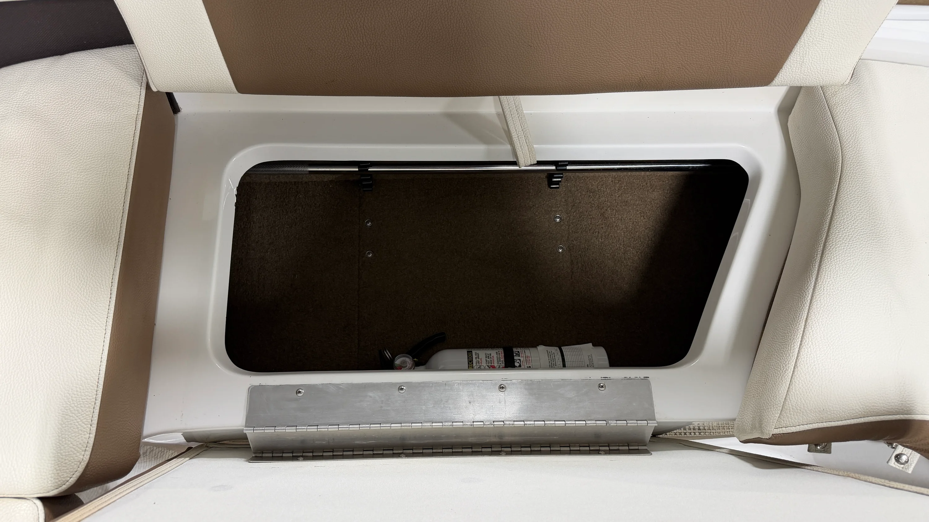 2019 Cobalt 220S Image Thumbnail #37