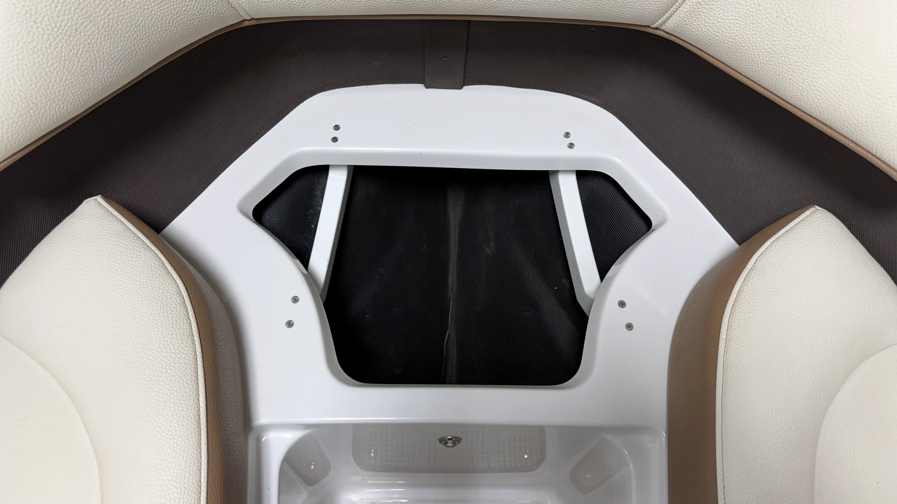 2019 Cobalt 220S Image Thumbnail #76