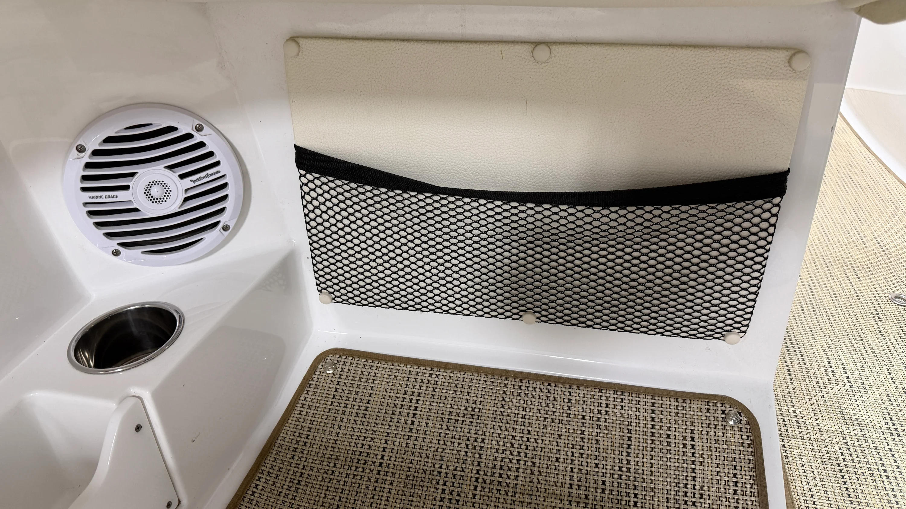 2019 Cobalt 220S Image Thumbnail #51