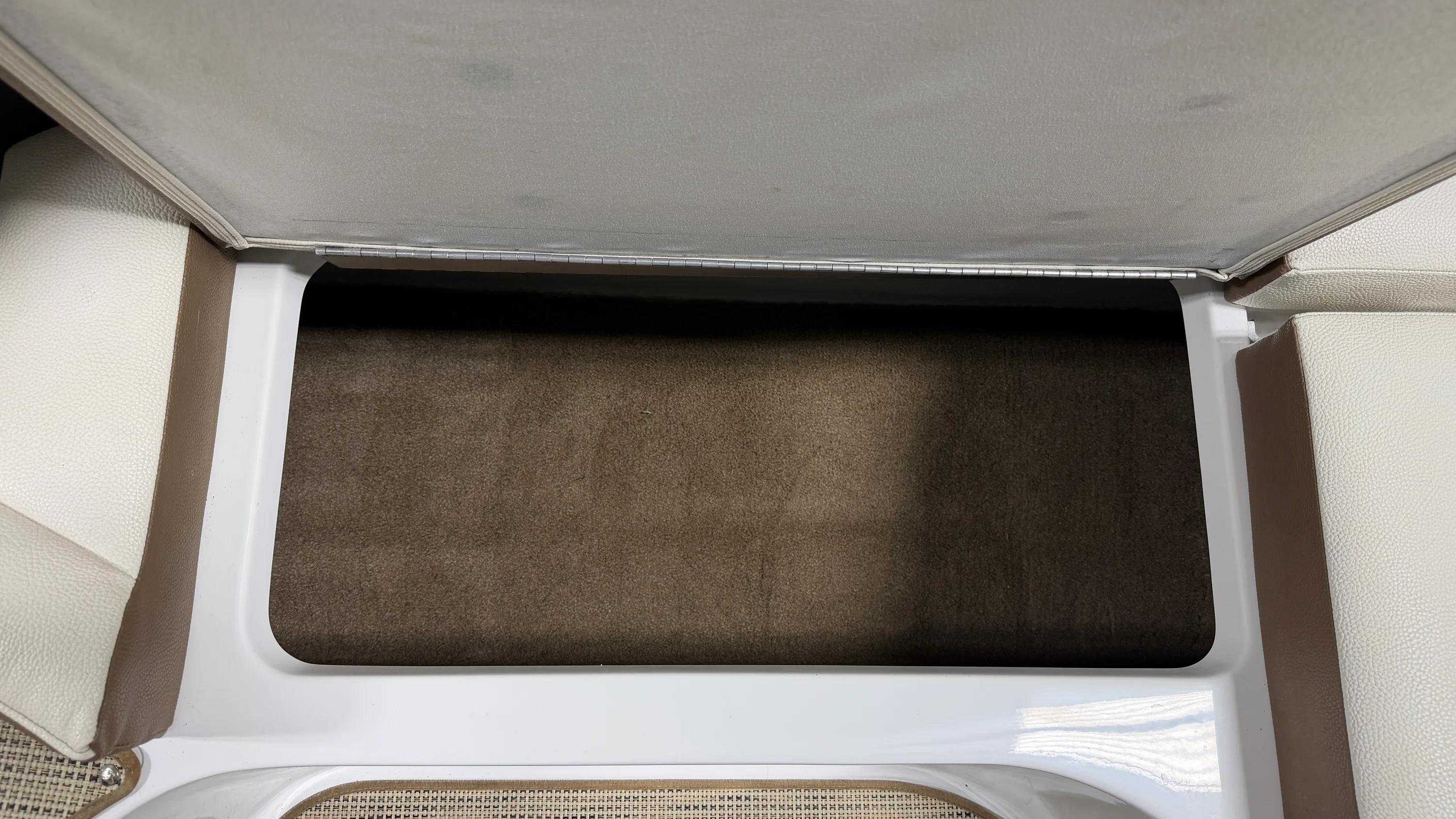 2019 Cobalt 220S Image Thumbnail #45