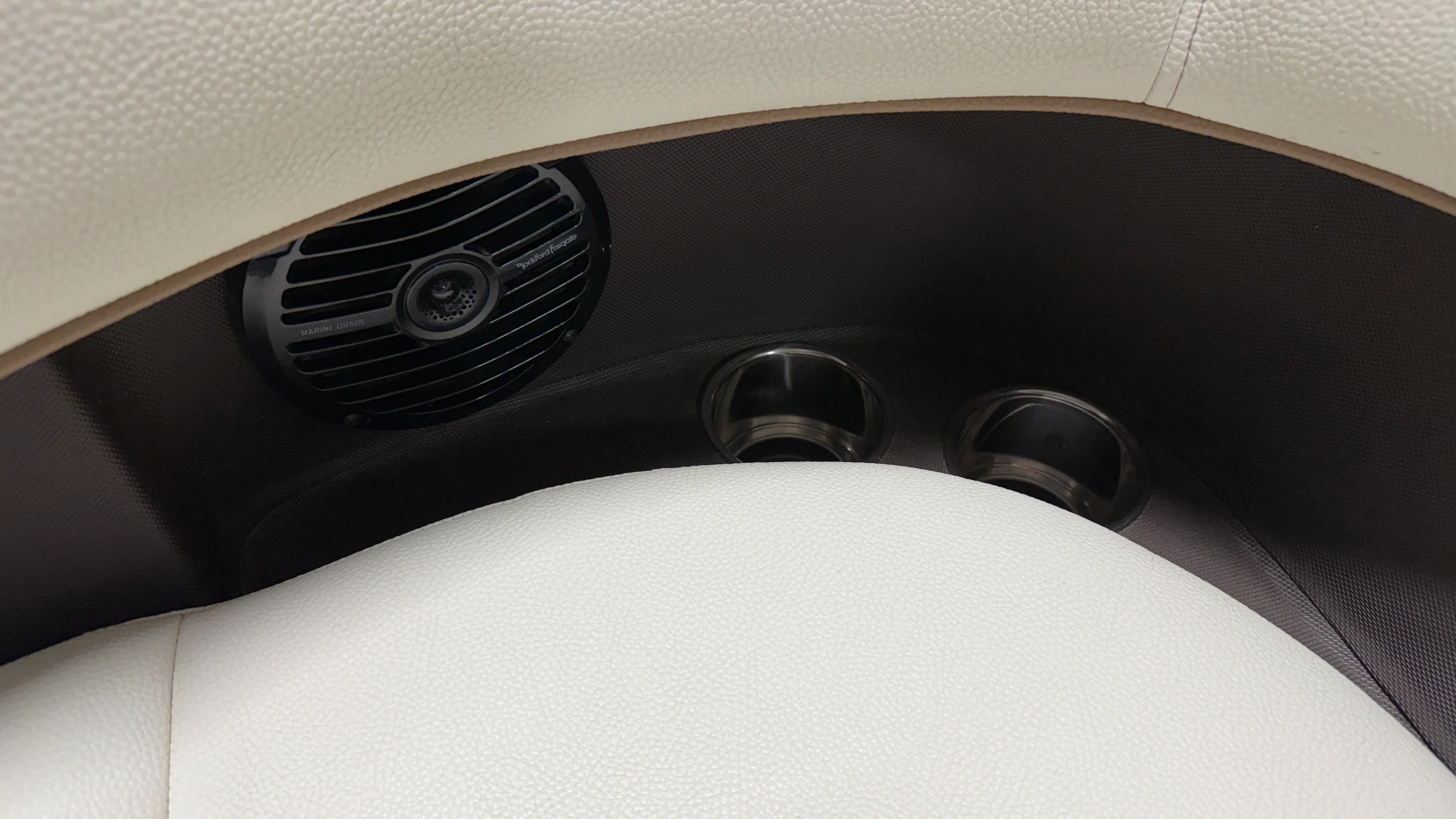 2019 Cobalt 220S Image Thumbnail #70