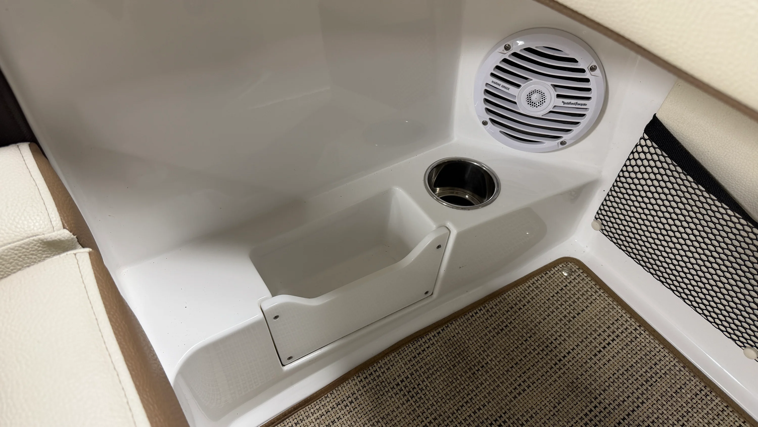 2019 Cobalt 220S Image Thumbnail #50