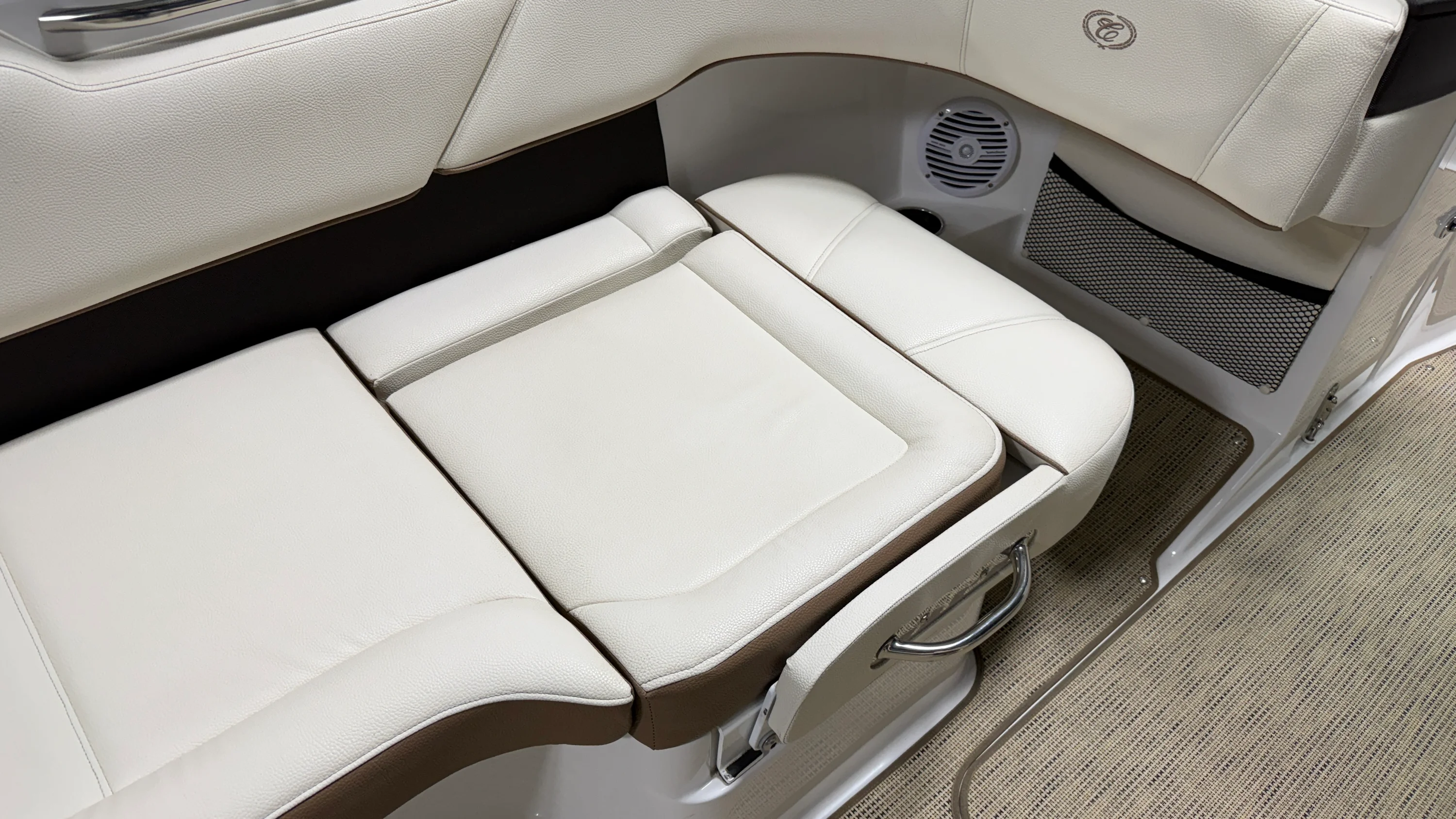 2019 Cobalt 220S Image Thumbnail #48