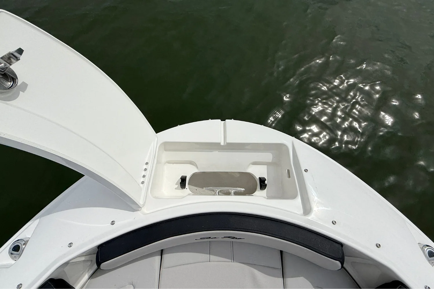 2026 Sea Ray SPX 210 Outboard Image Thumbnail #24