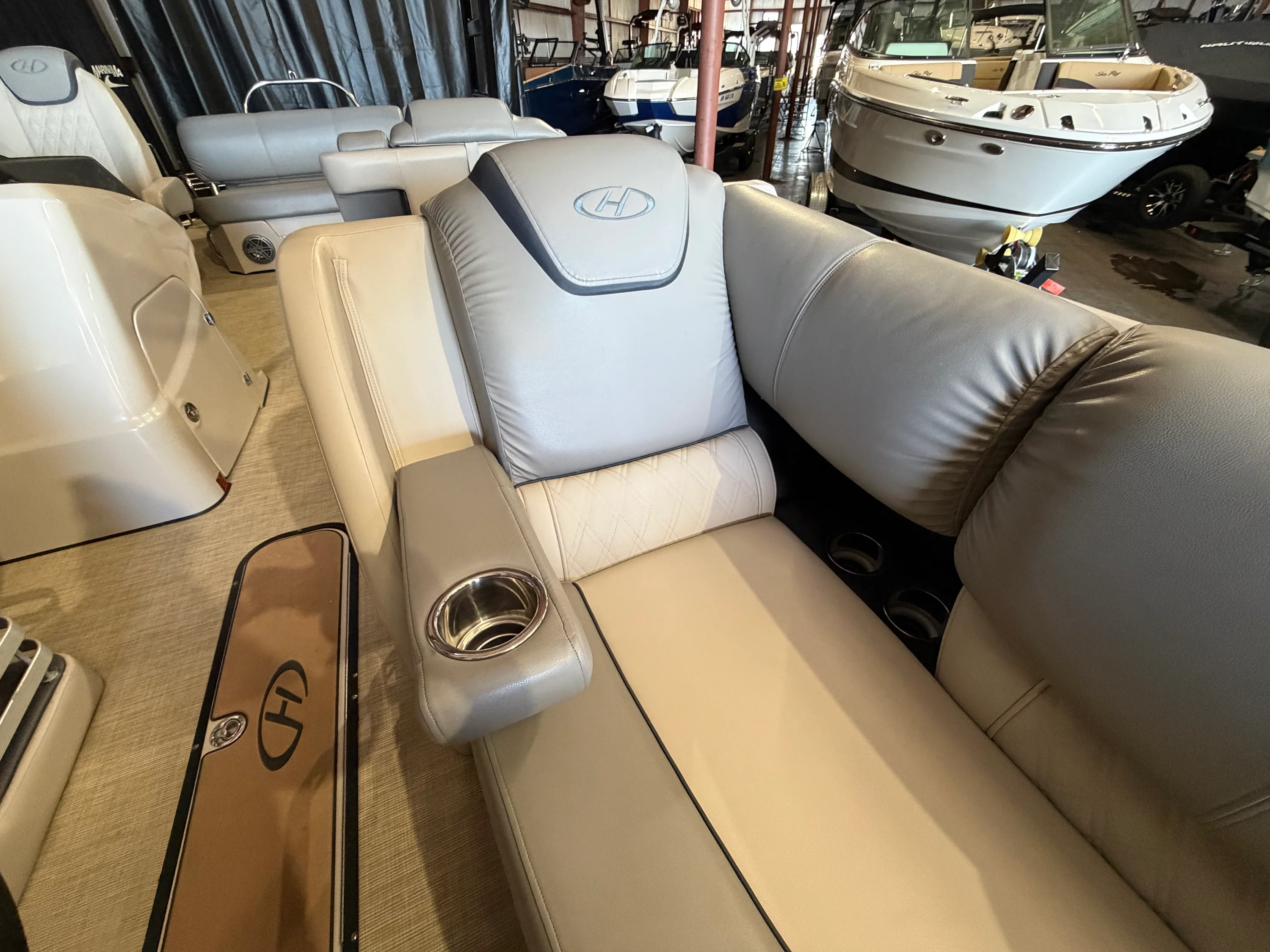 2019 Harris Grand Mariner 250 Image Thumbnail #47