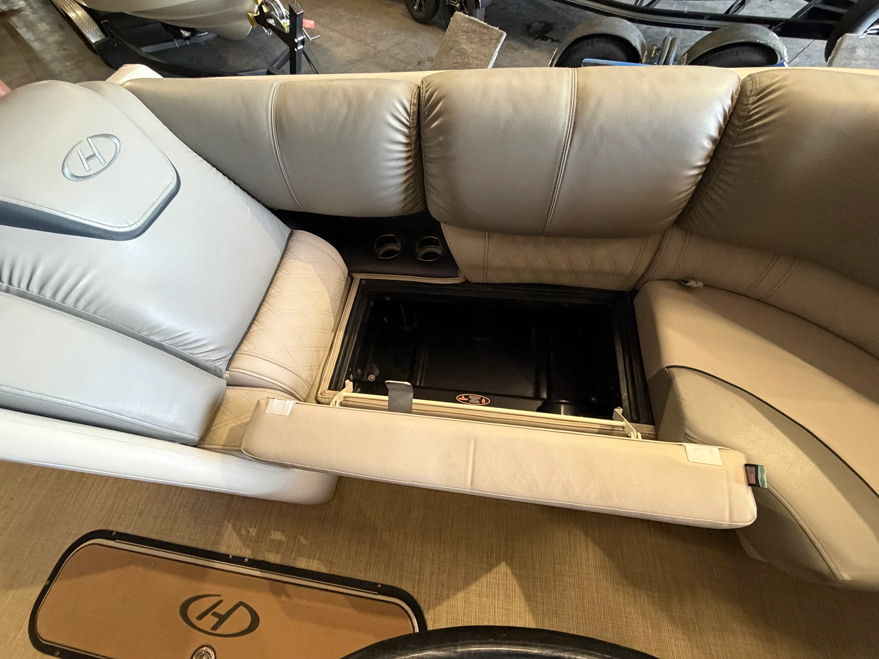 2019 Harris Grand Mariner 250 Image Thumbnail #48