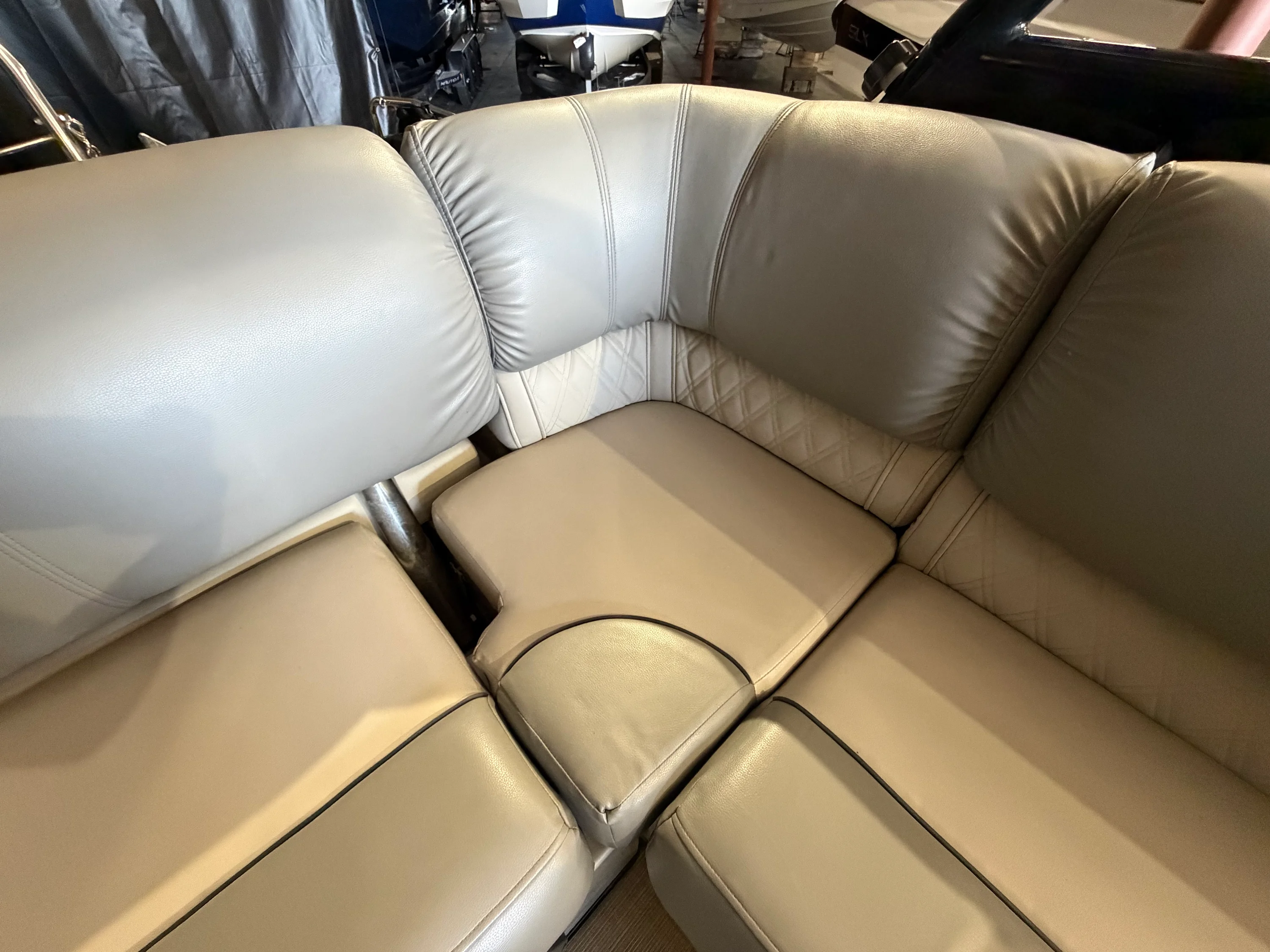 2019 Harris Grand Mariner 250 Image Thumbnail #20