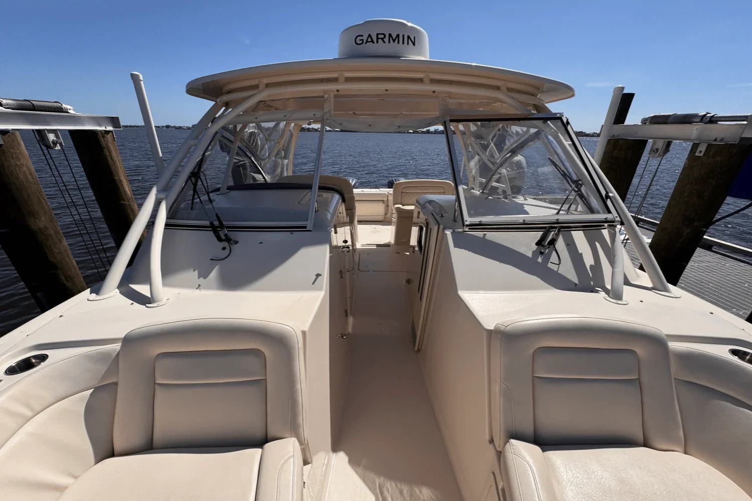 2019 Grady-White Freedom 335 Image Thumbnail #13