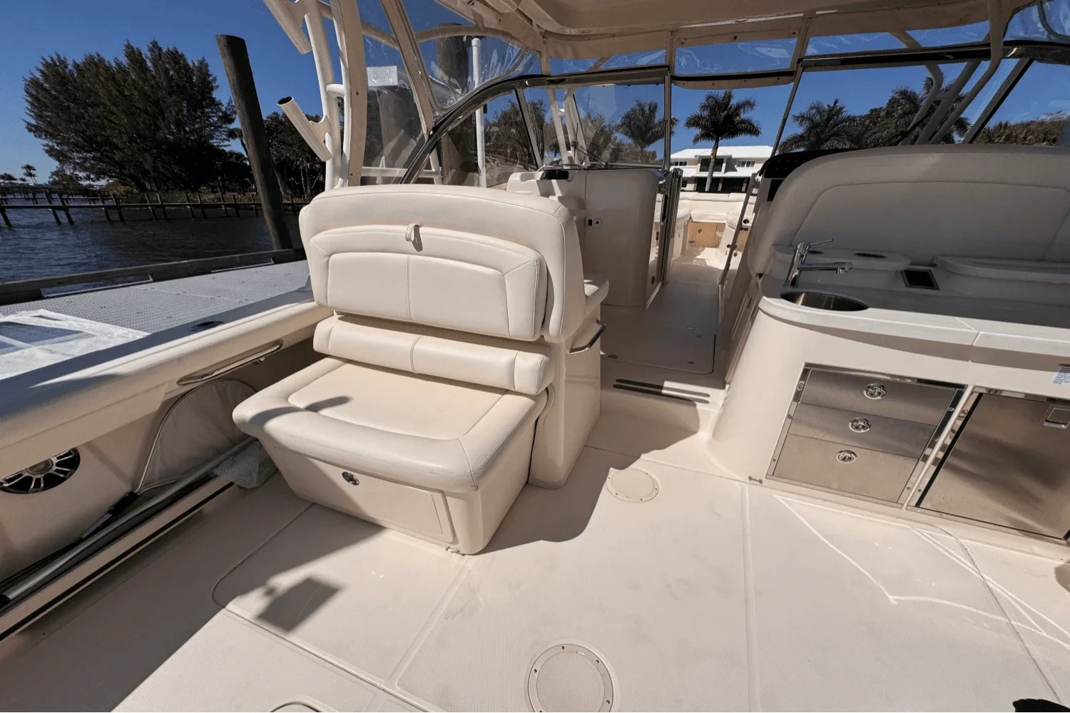 2019 Grady-White Freedom 335 Image Thumbnail #31