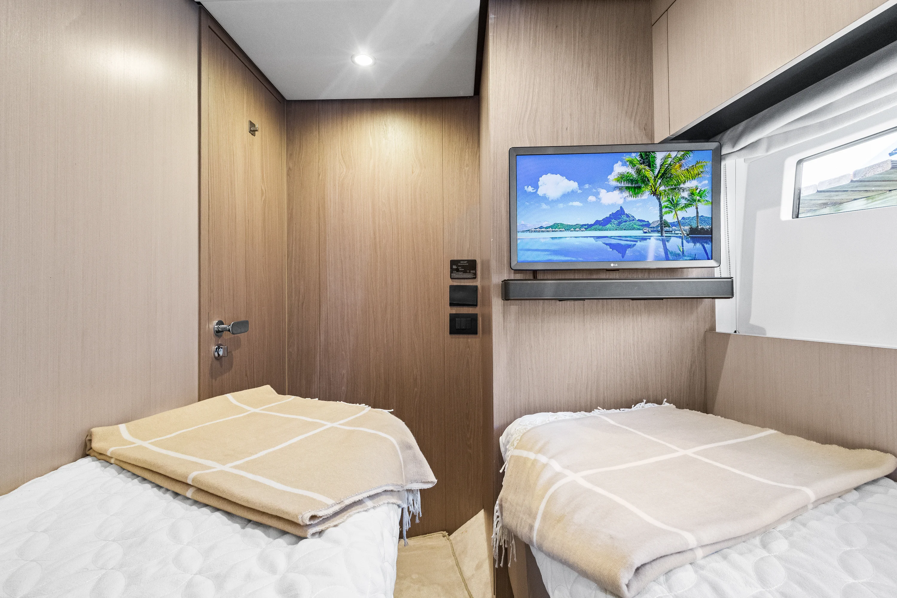 2023 Azimut AZ60 FLY Image Thumbnail #51