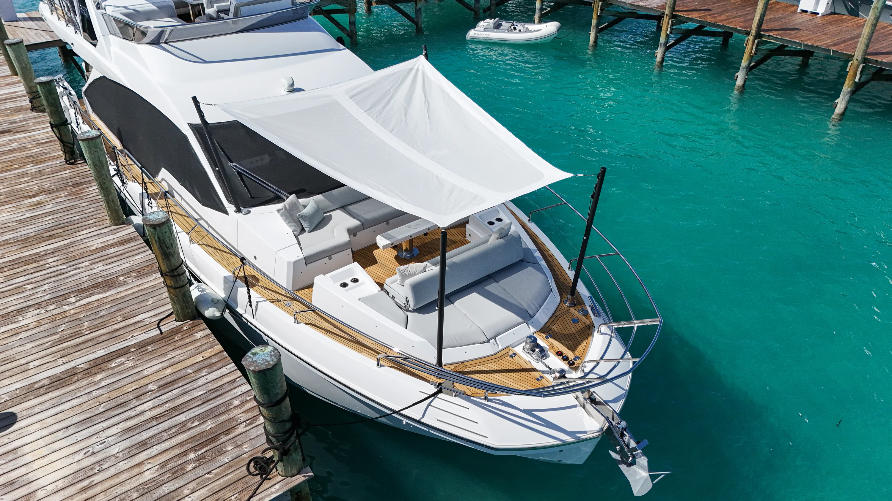 2023 Azimut AZ60 FLY Image Thumbnail #2