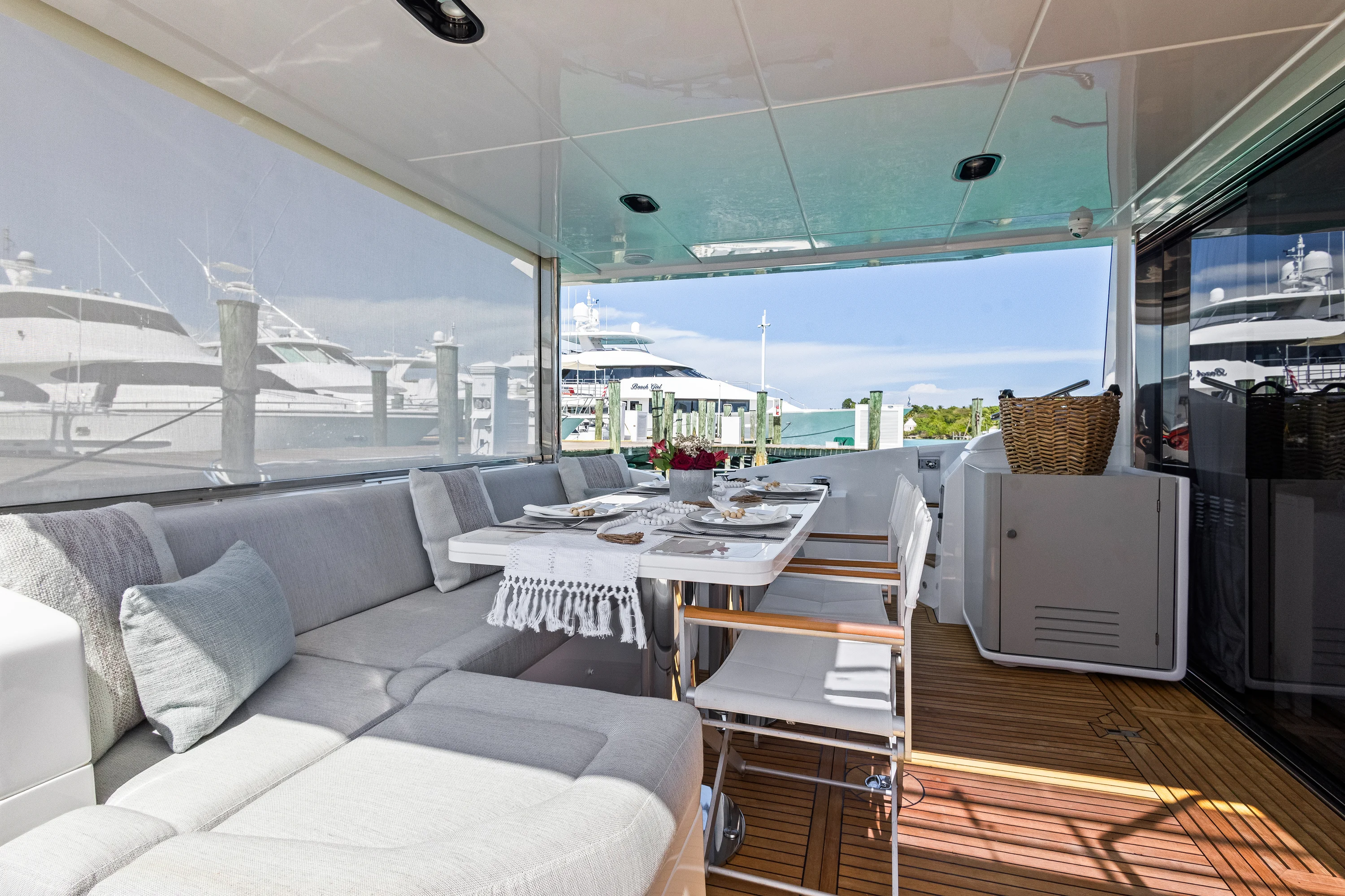 2023 Azimut AZ60 FLY Image Thumbnail #12