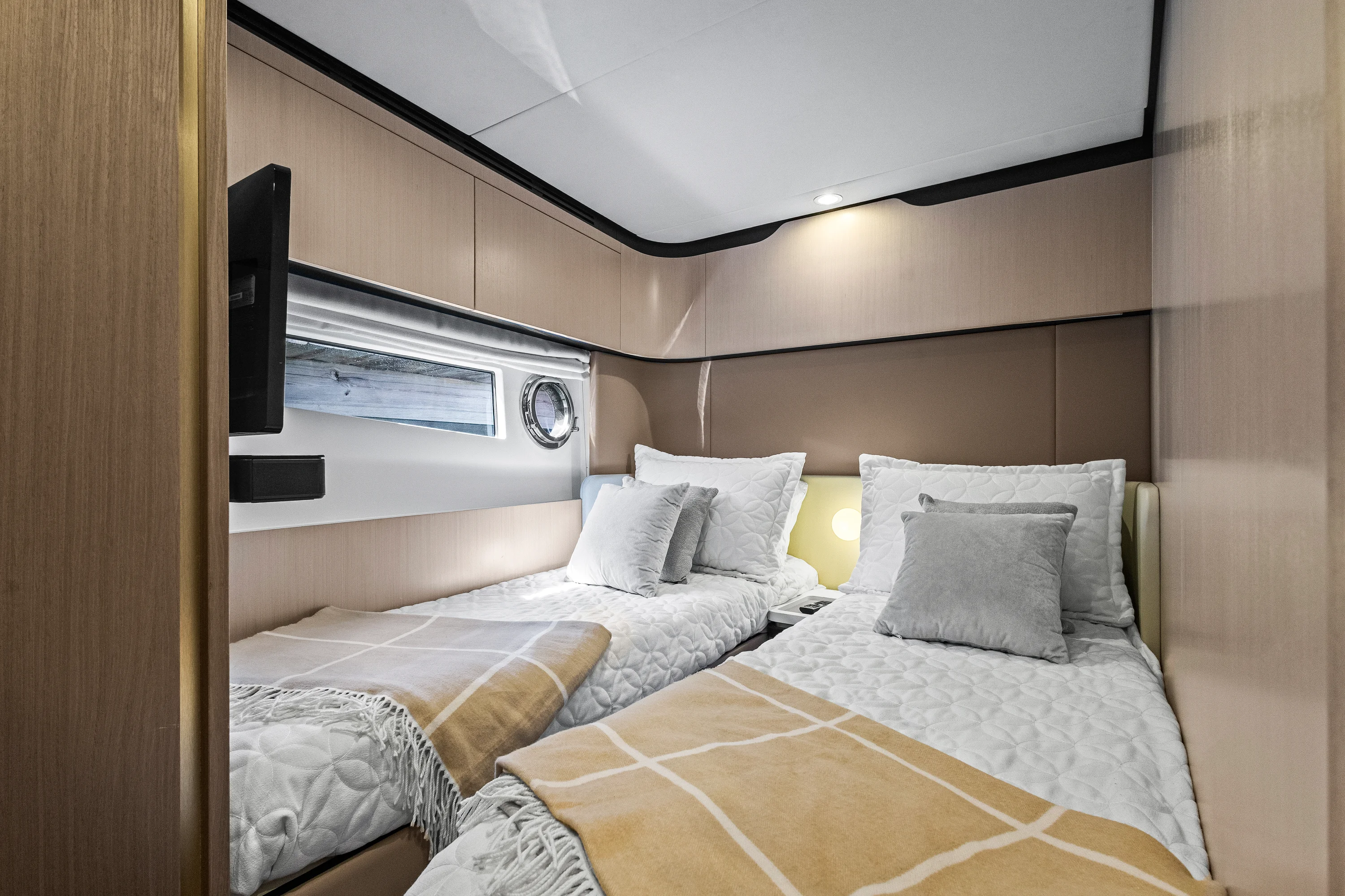 2023 Azimut AZ60 FLY Image Thumbnail #50