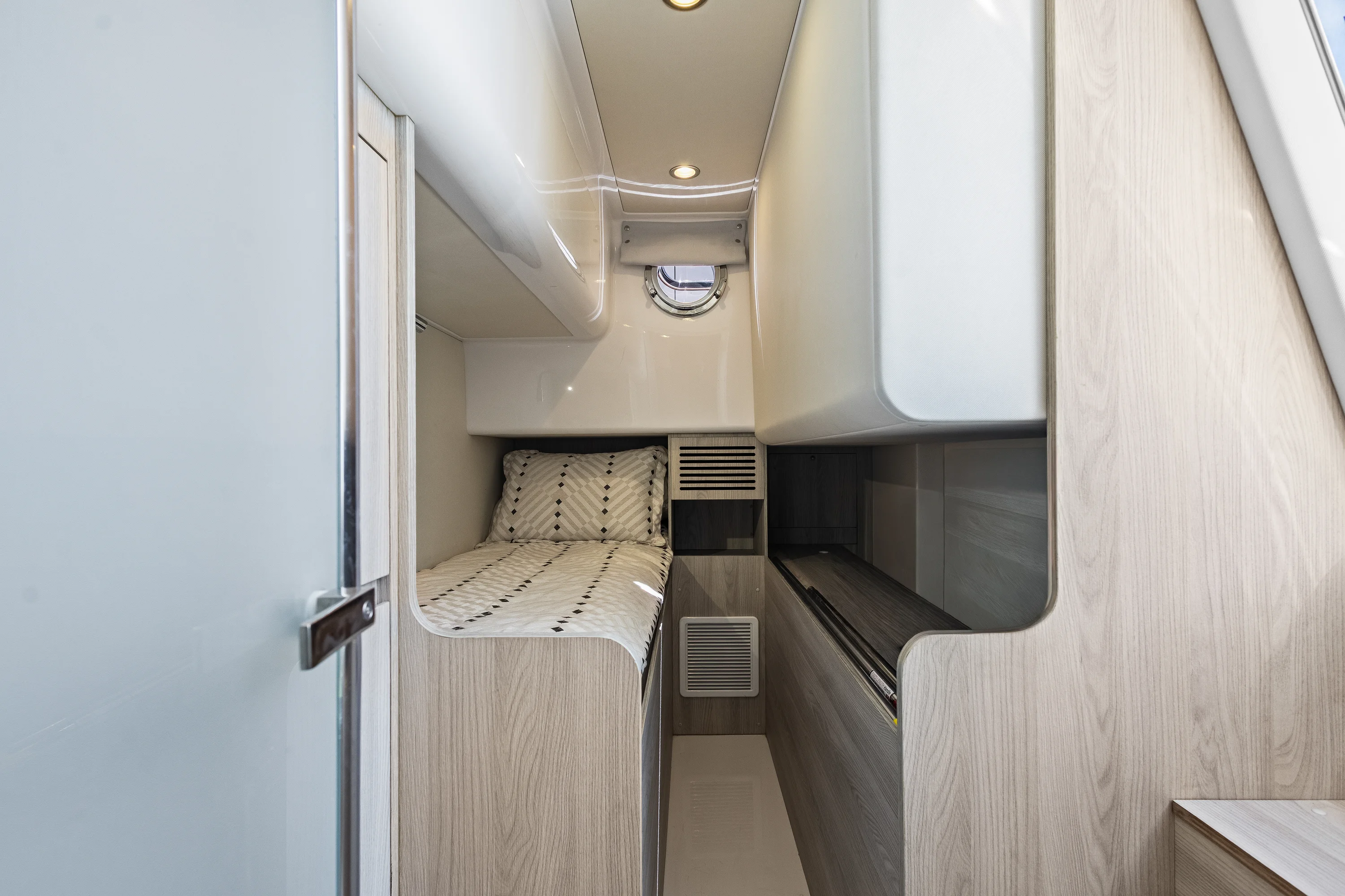 2023 Azimut AZ60 FLY Image Thumbnail #64