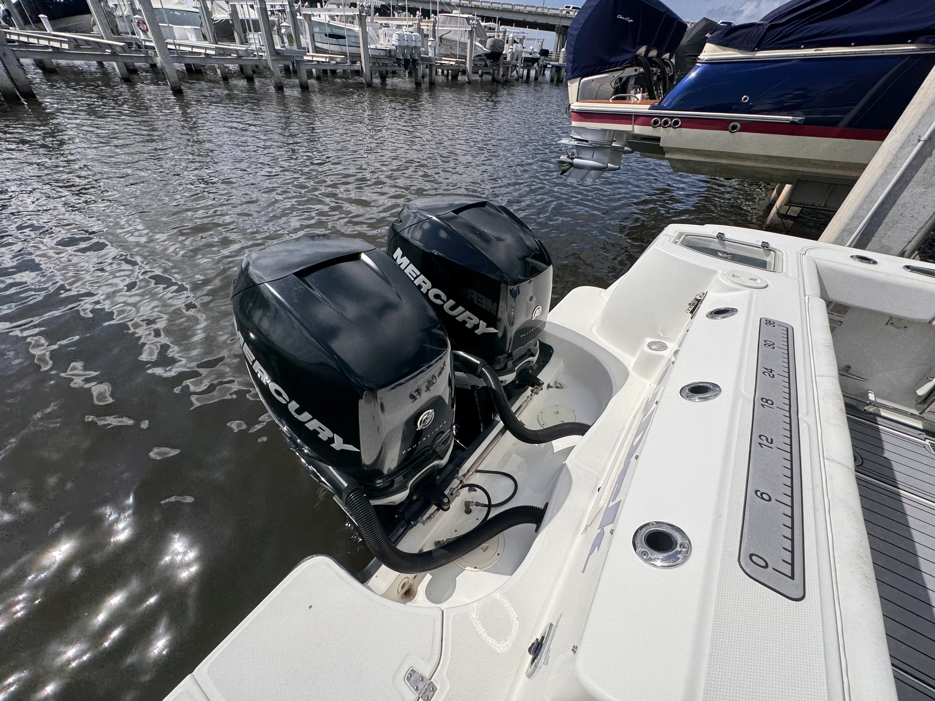 2014 Boston Whaler 315 CONQUEST Image Thumbnail #5