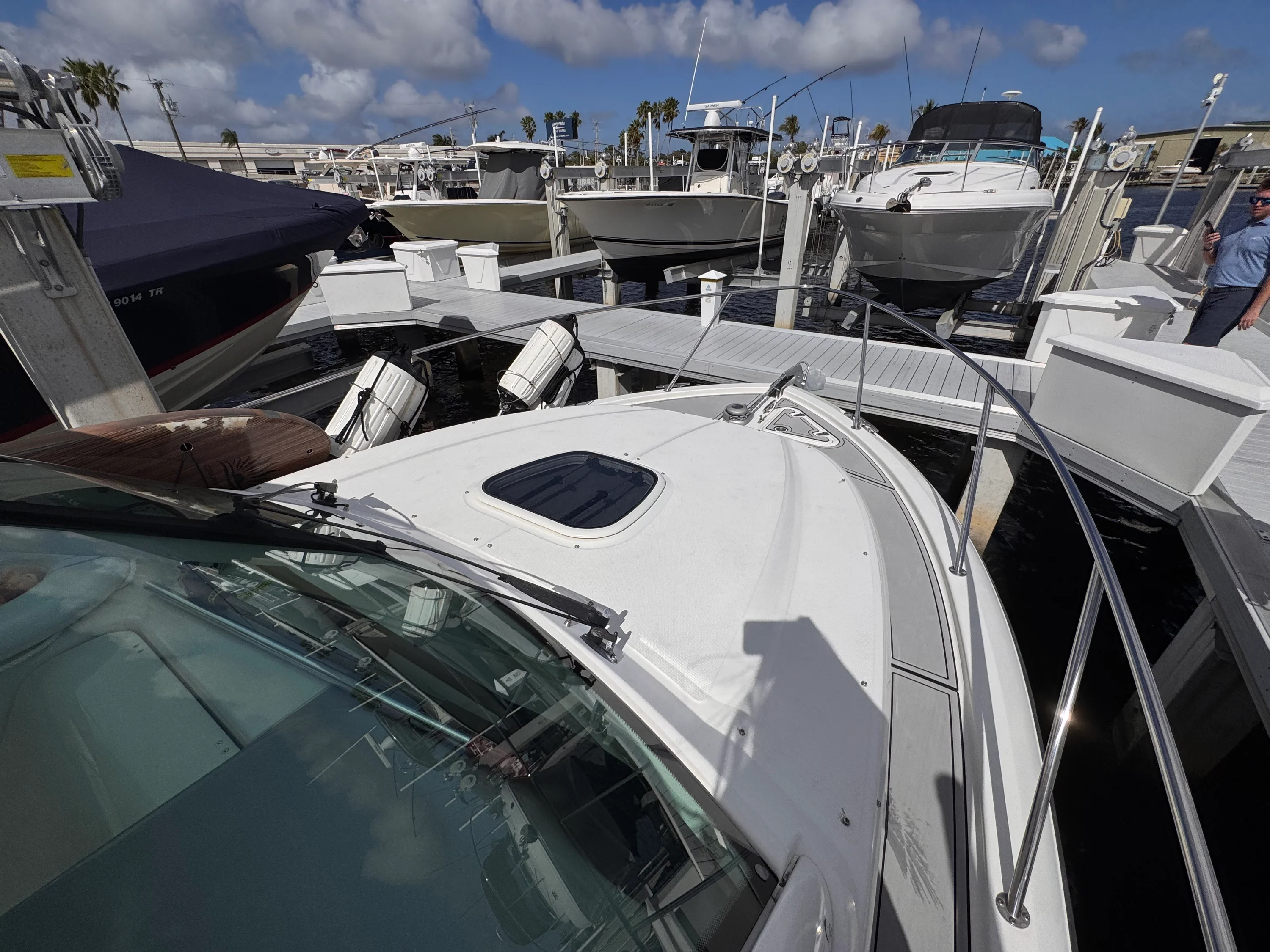 2014 Boston Whaler 315 CONQUEST Image Thumbnail #32