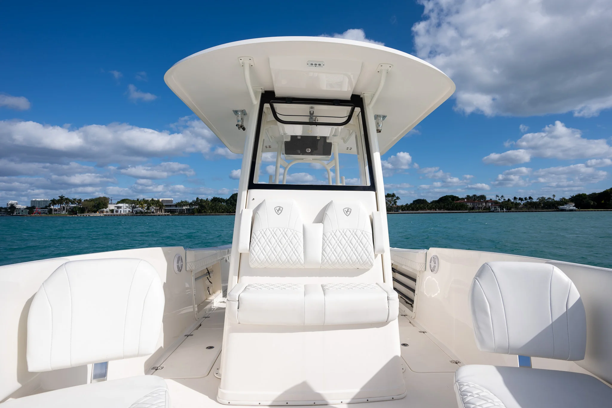 2021 Century 2901 CC Image Thumbnail #38