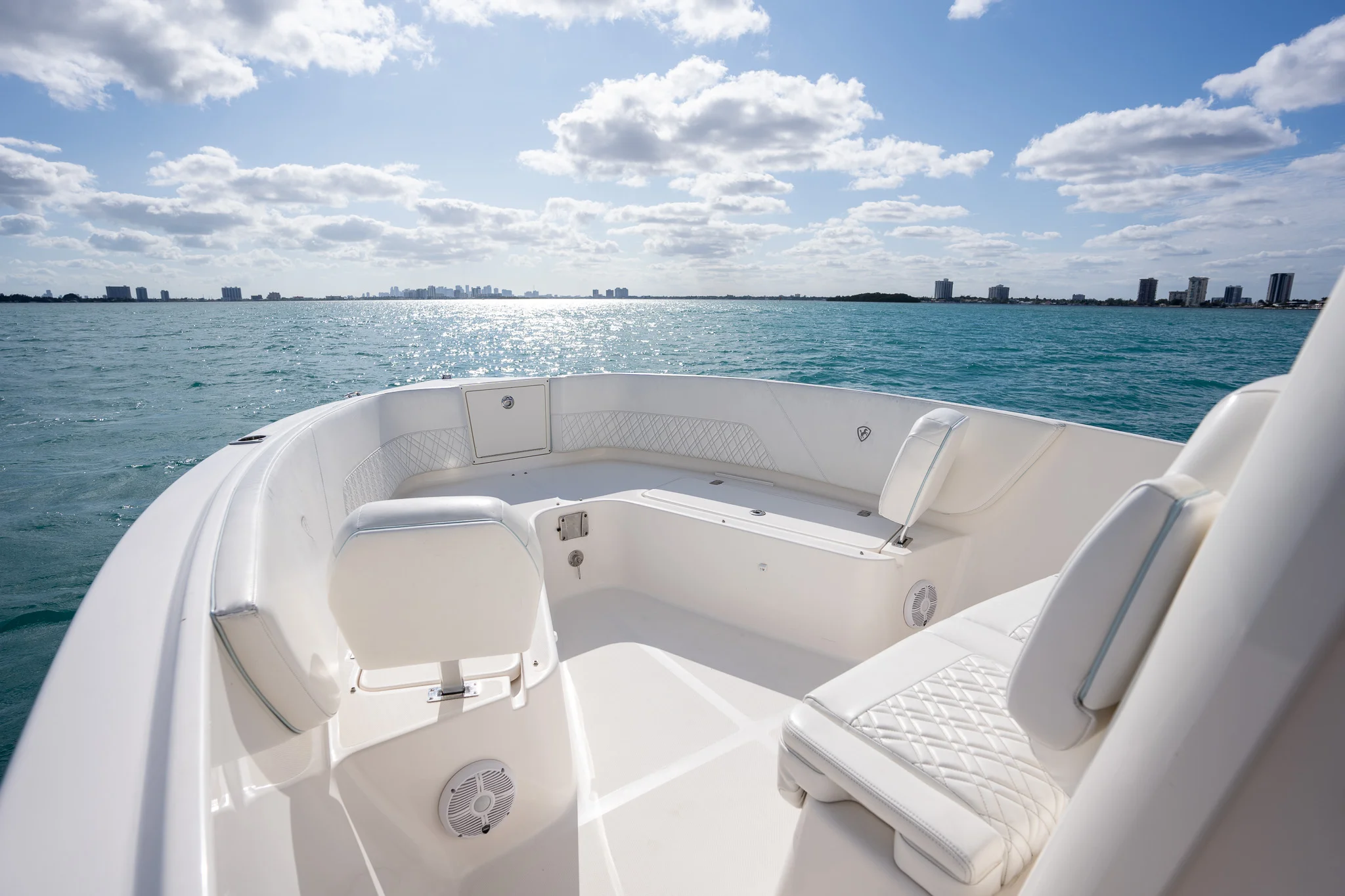 2021 Century 2901 CC Image Thumbnail #15