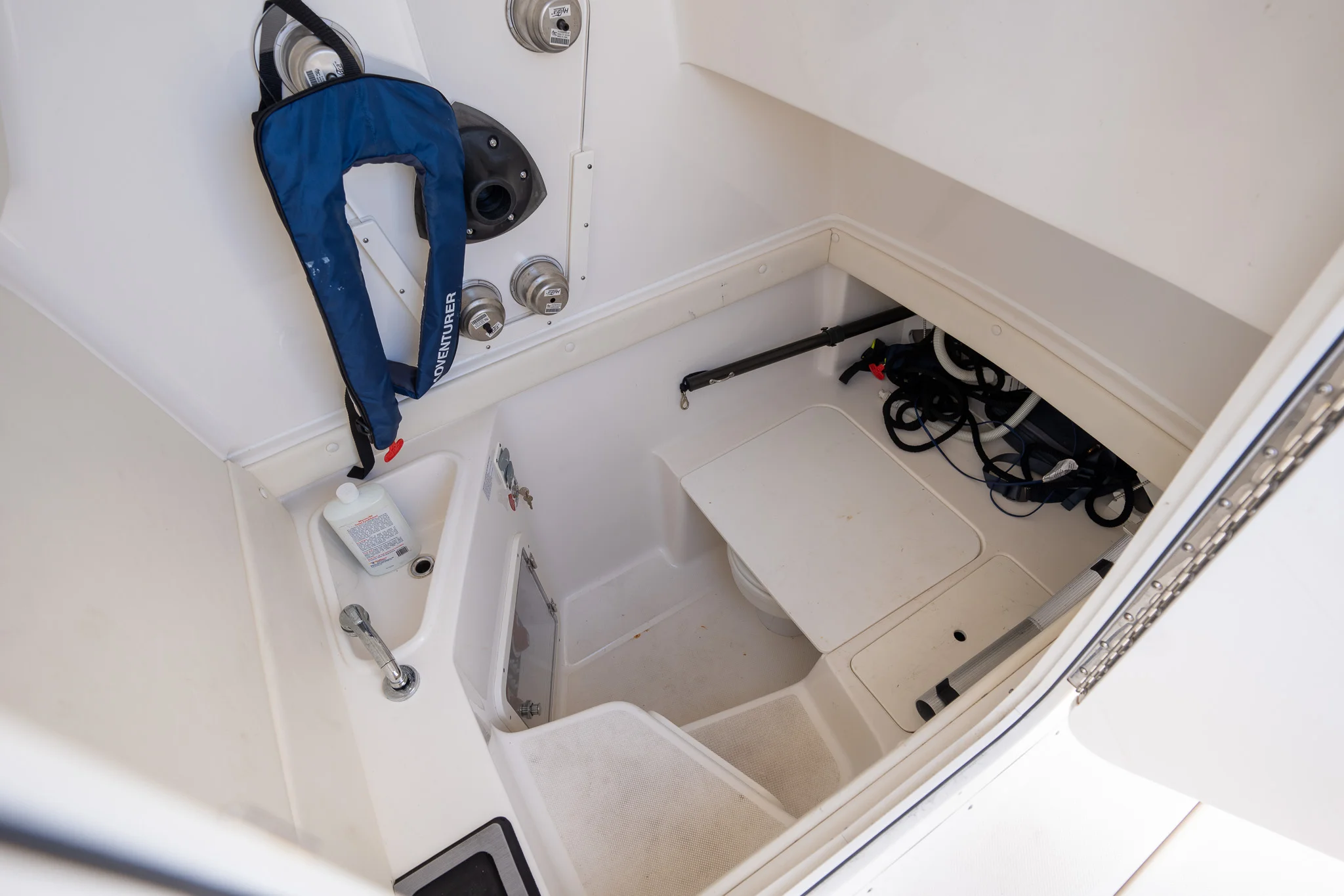 2021 Century 2901 CC Image Thumbnail #44