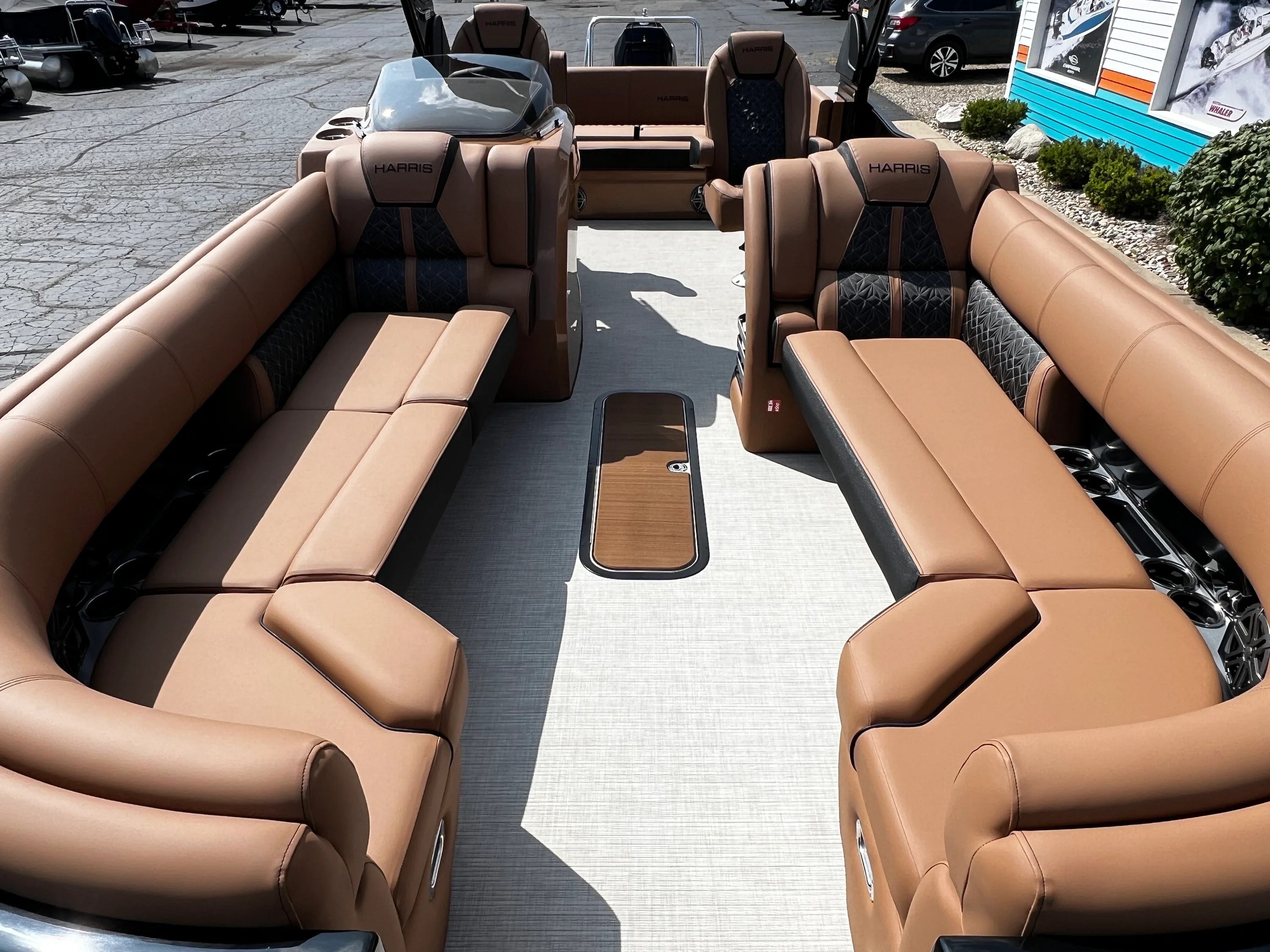 2025 Harris GRAND MARINER 250 Image Thumbnail #16