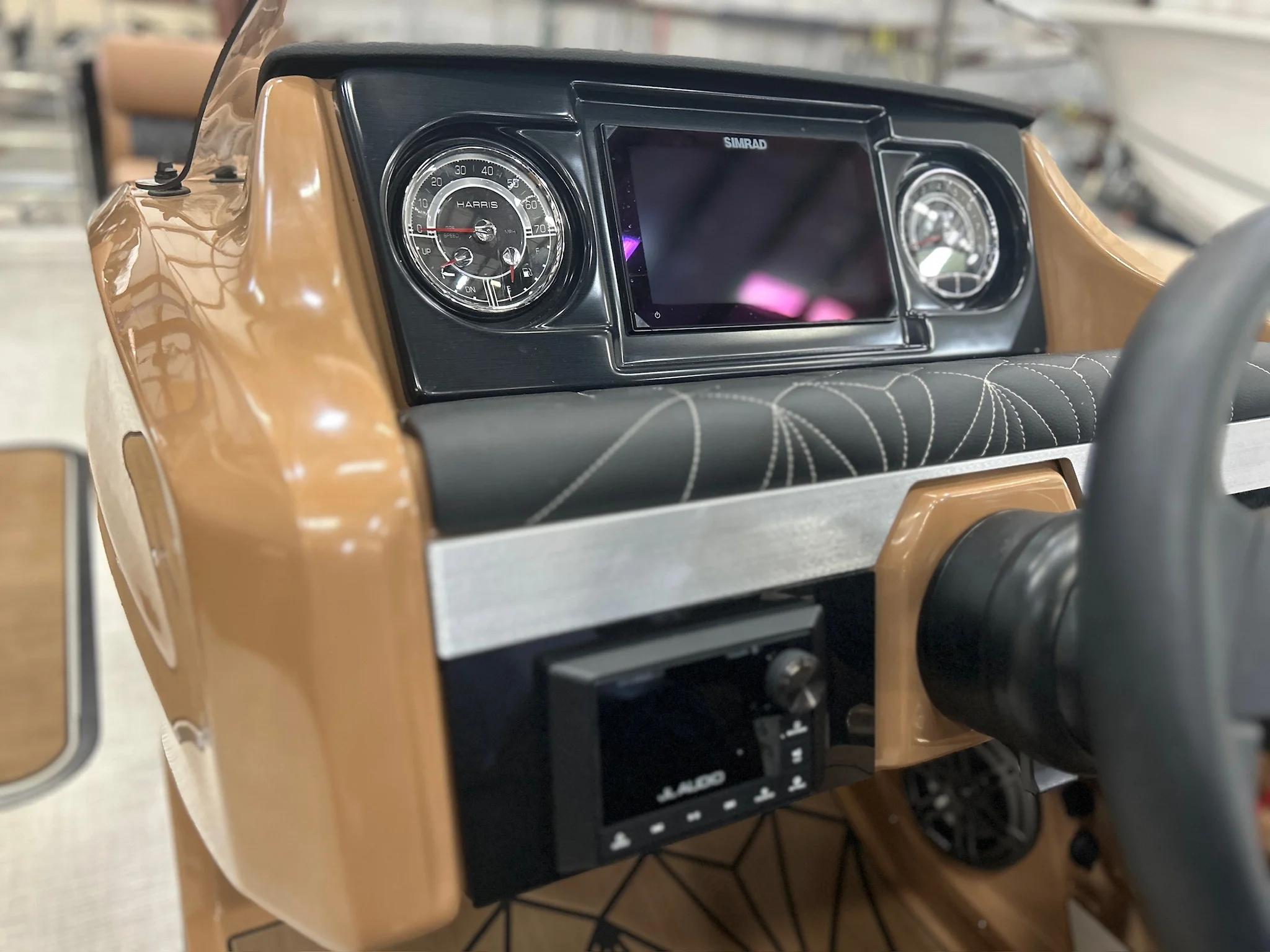 2025 Harris GRAND MARINER 250 Image Thumbnail #14