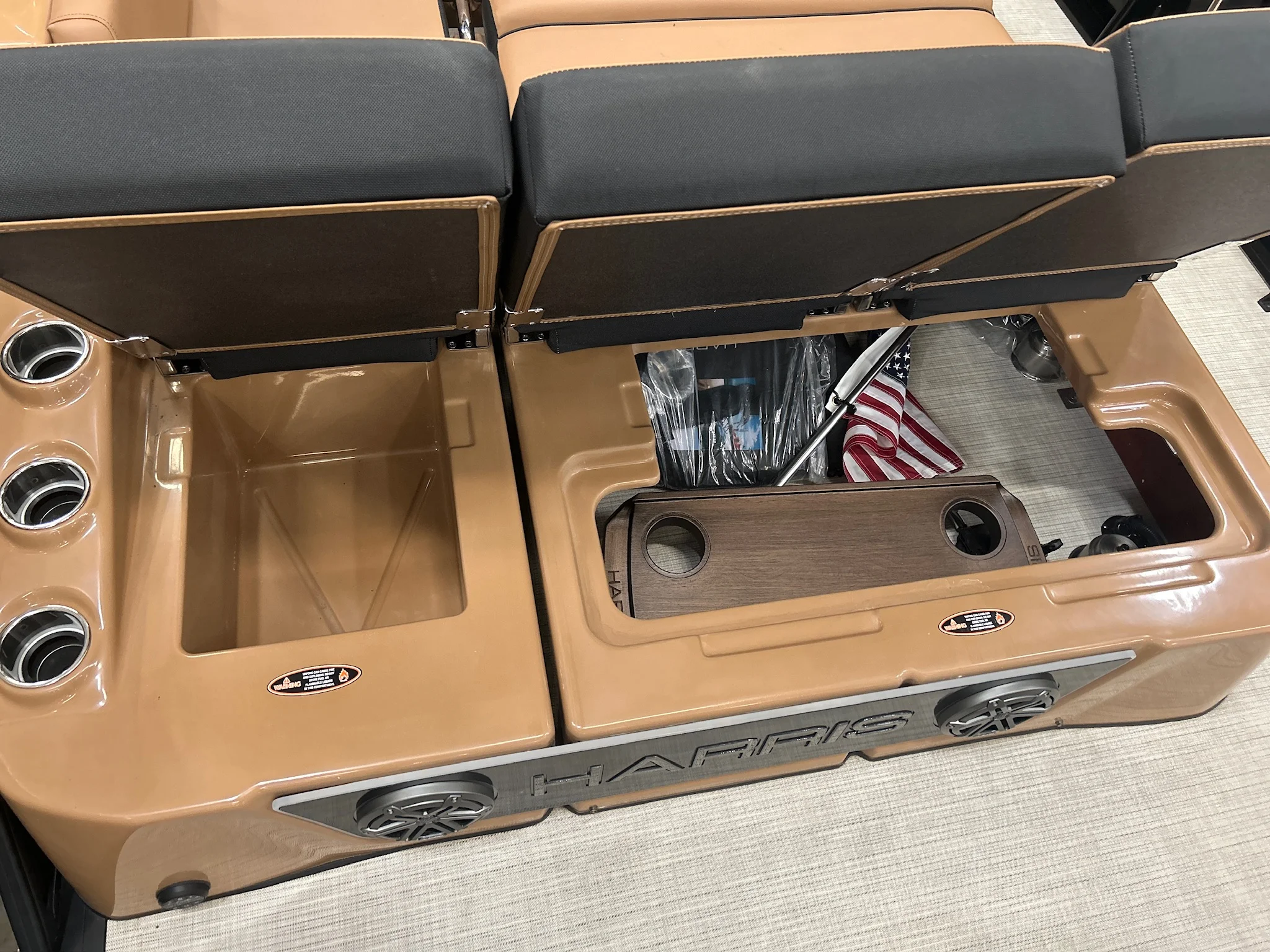 2025 Harris GRAND MARINER 250 Image Thumbnail #8