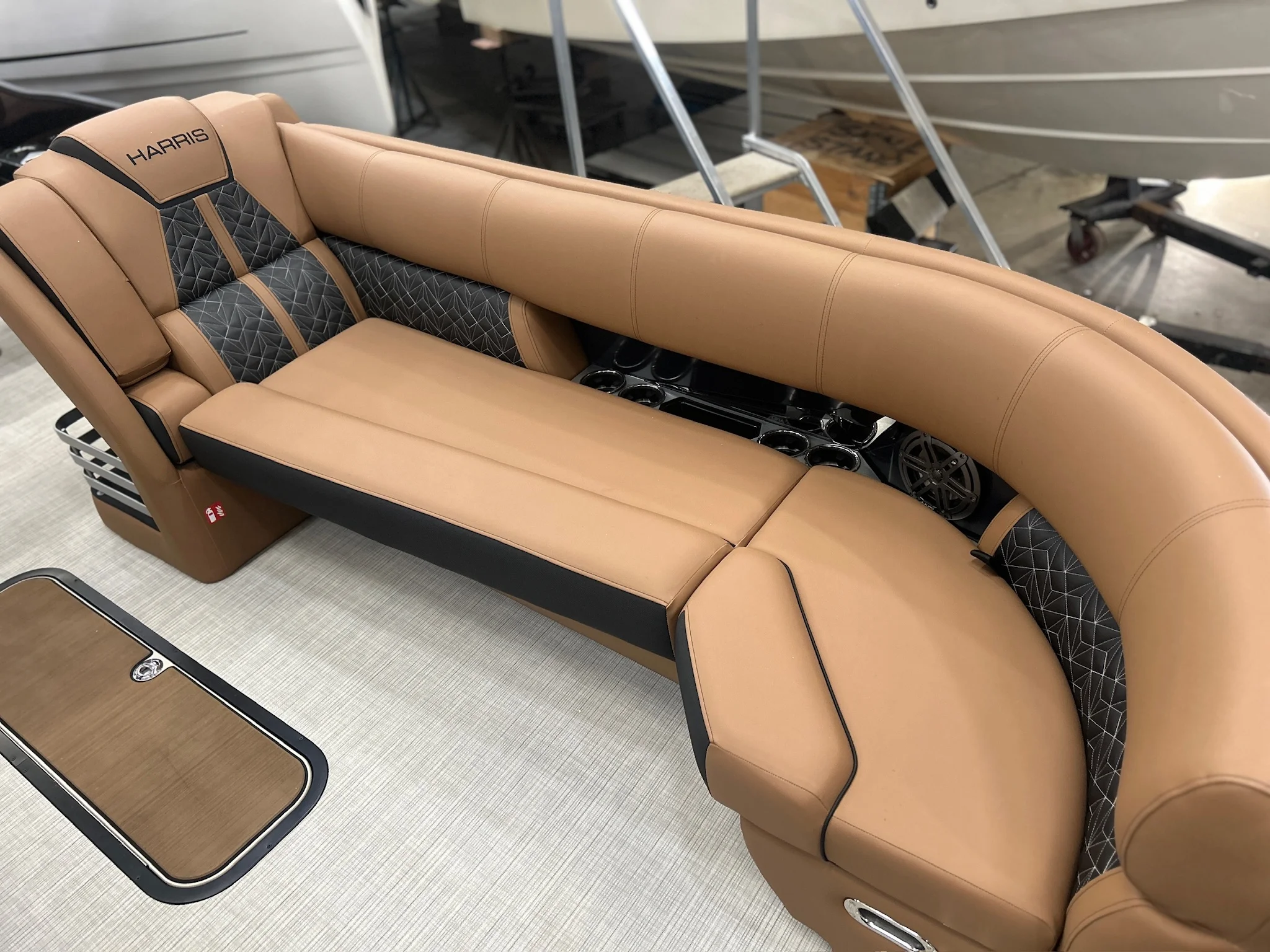 2025 Harris GRAND MARINER 250 Image Thumbnail #18