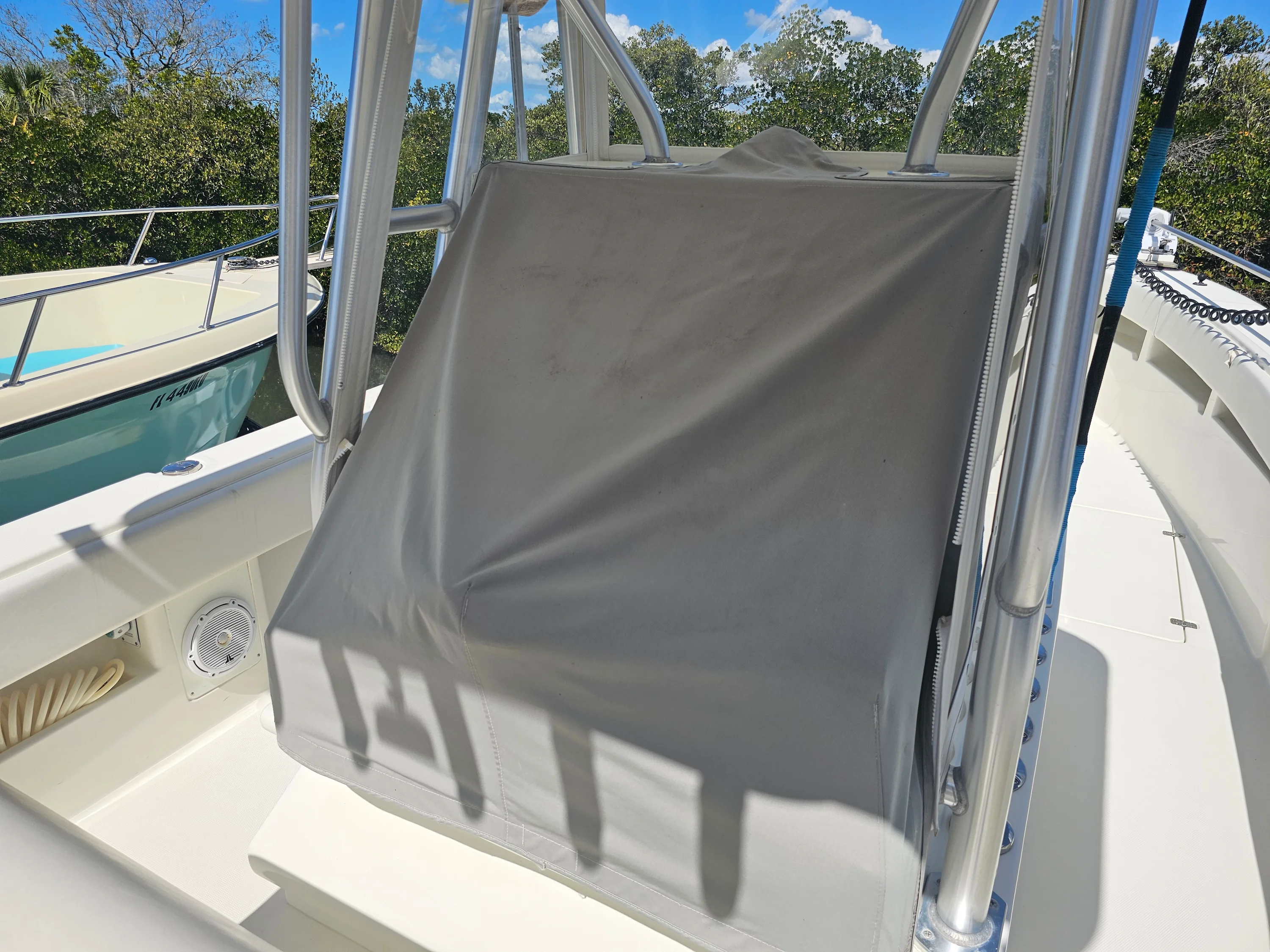 2015 SeaVee 320Z Image Thumbnail #13