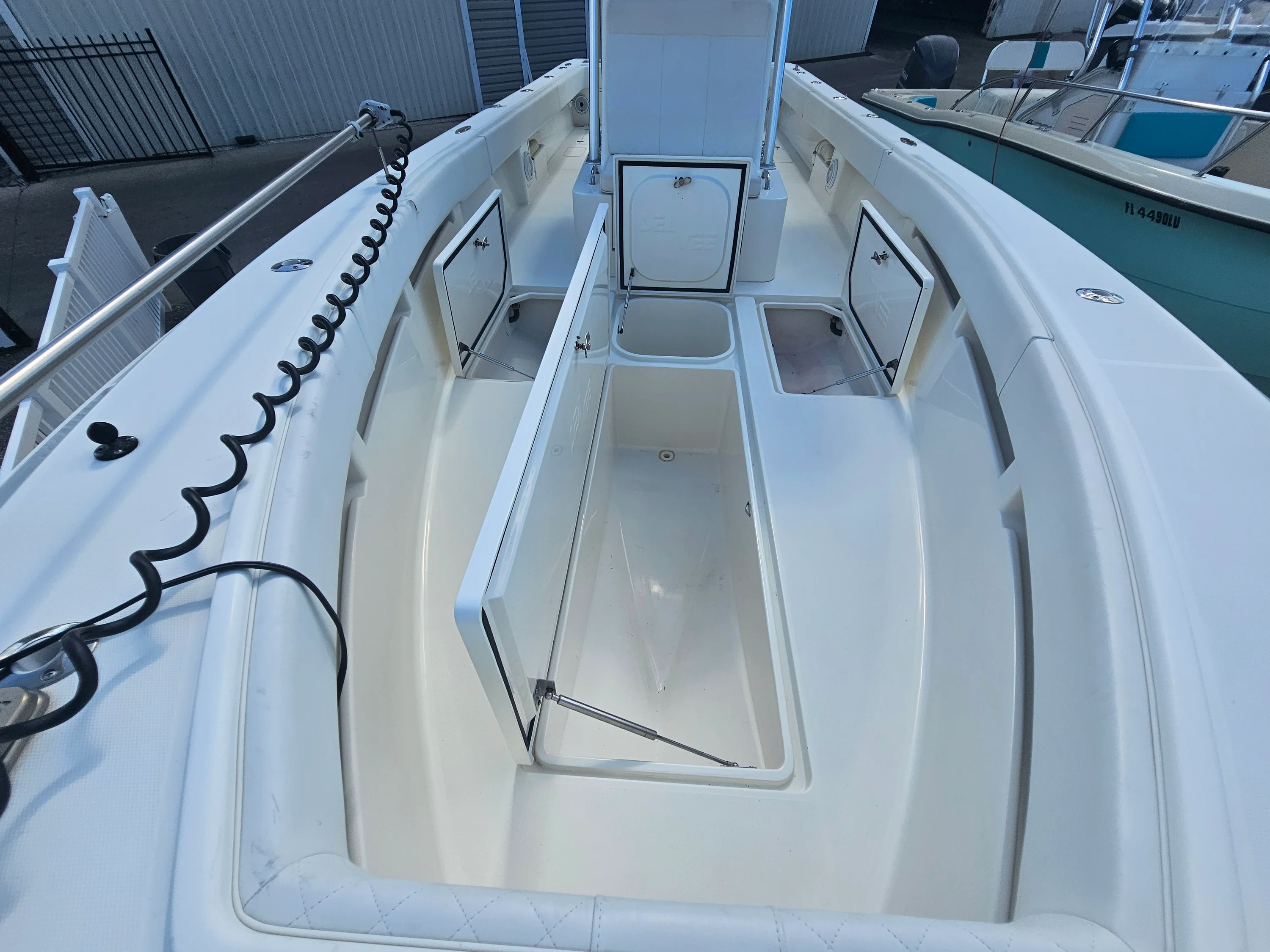 2015 SeaVee 320Z Image Thumbnail #58