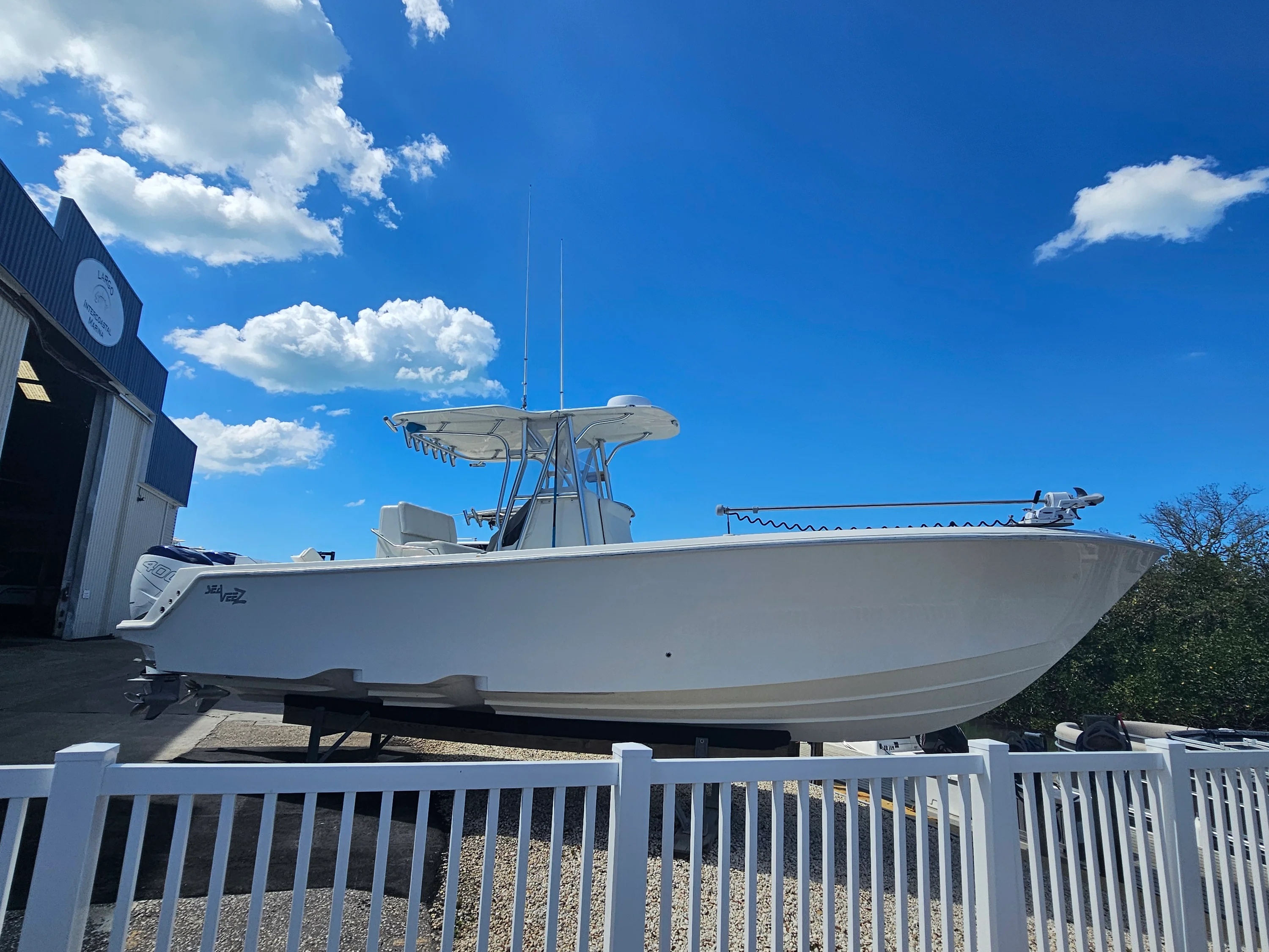 2015 SeaVee 320Z Image Thumbnail #3