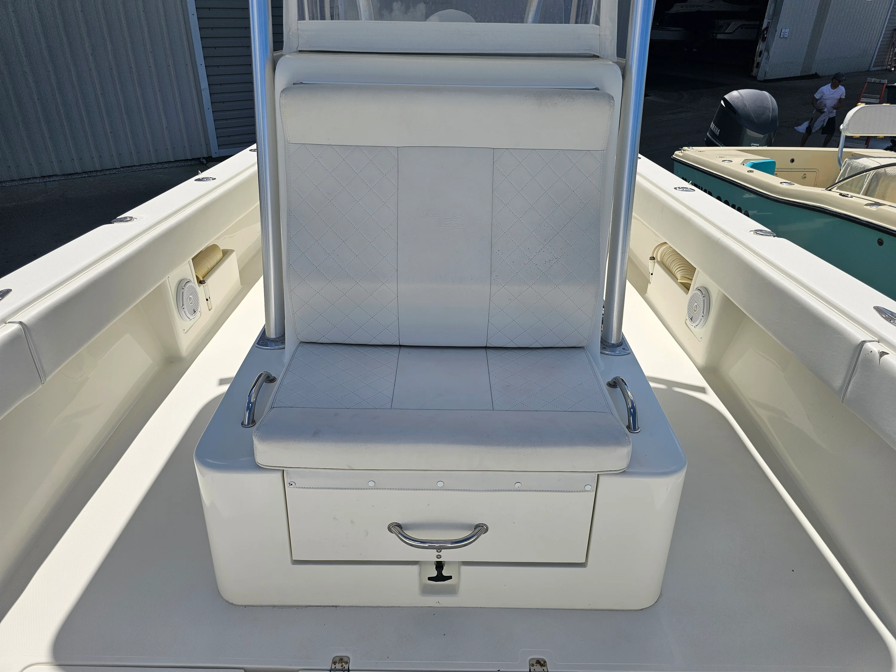 2015 SeaVee 320Z Image Thumbnail #62