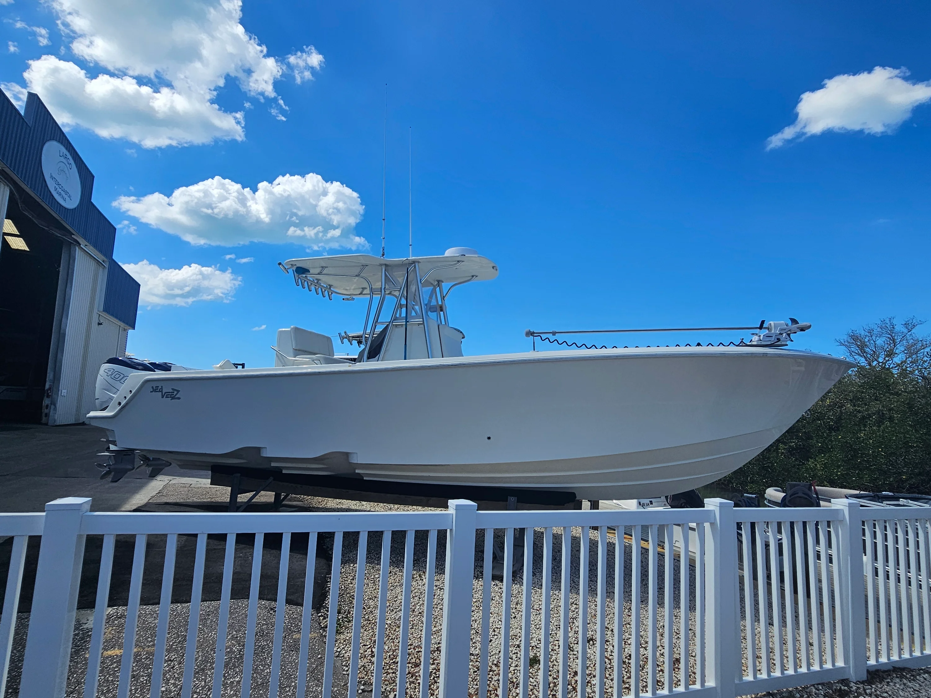 2015 SeaVee 320Z Image Thumbnail #4