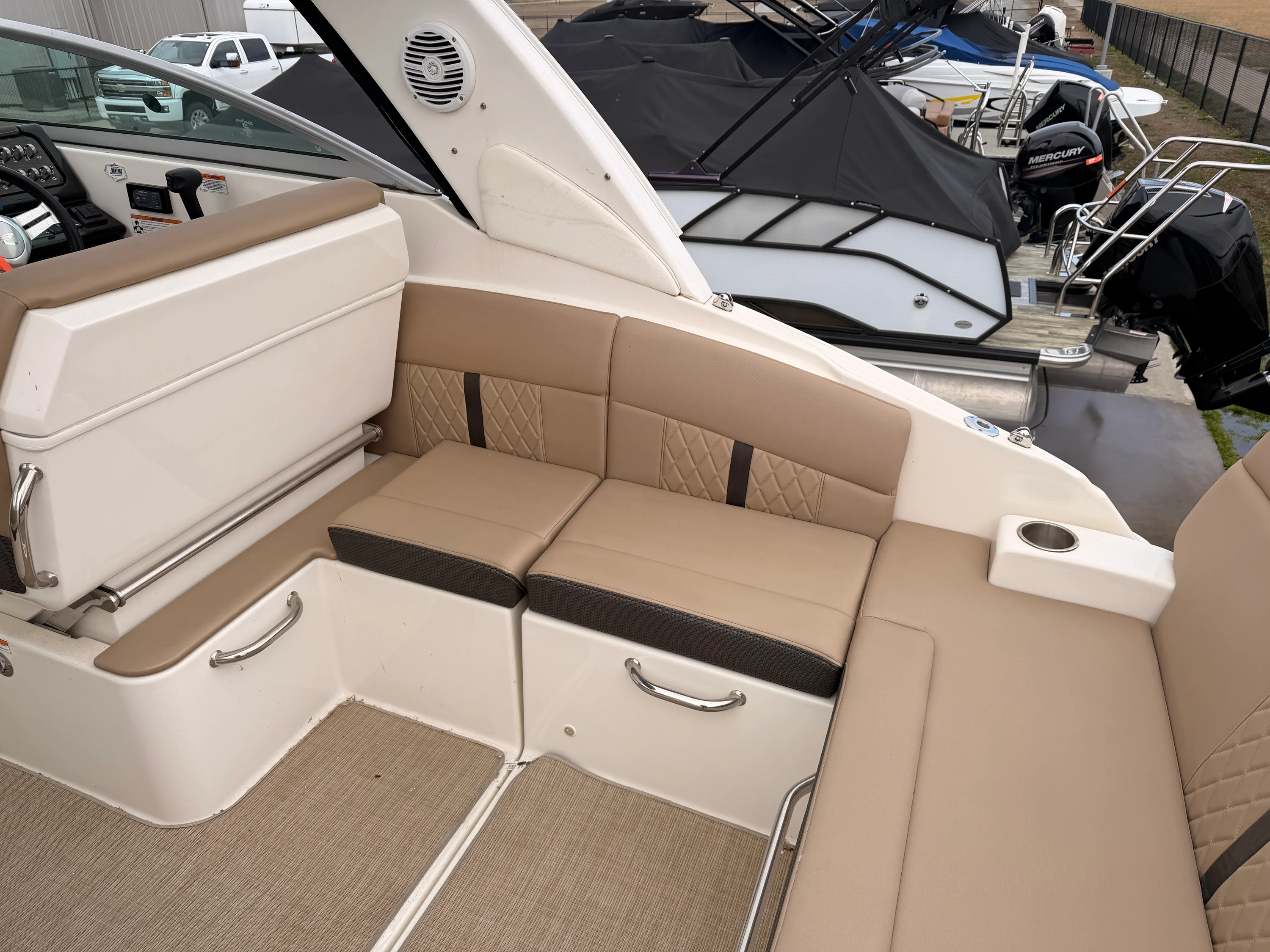 2017 Sea Ray 260 SUNDANCER Image Thumbnail #7