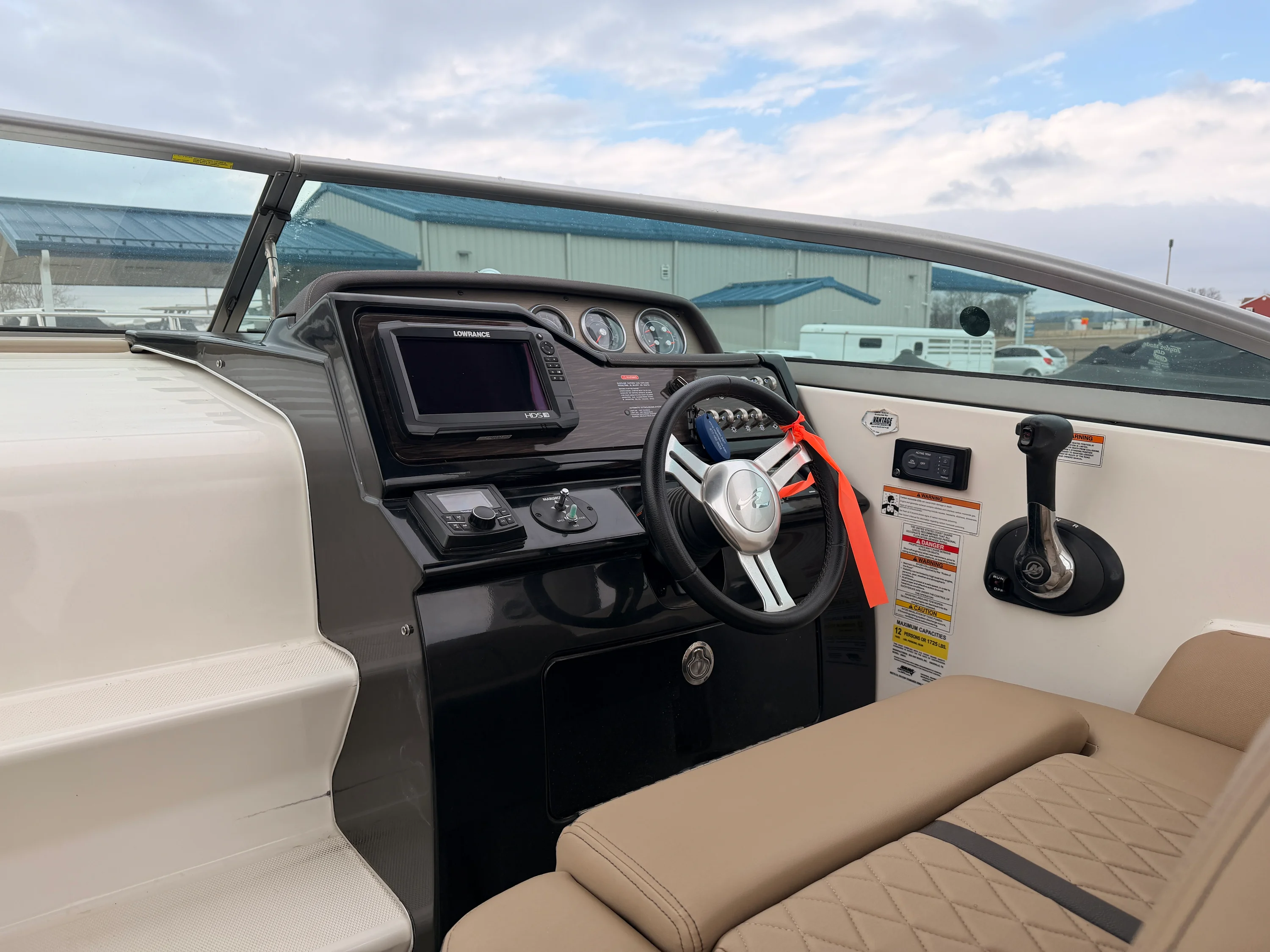 2017 Sea Ray 260 SUNDANCER Image Thumbnail #12