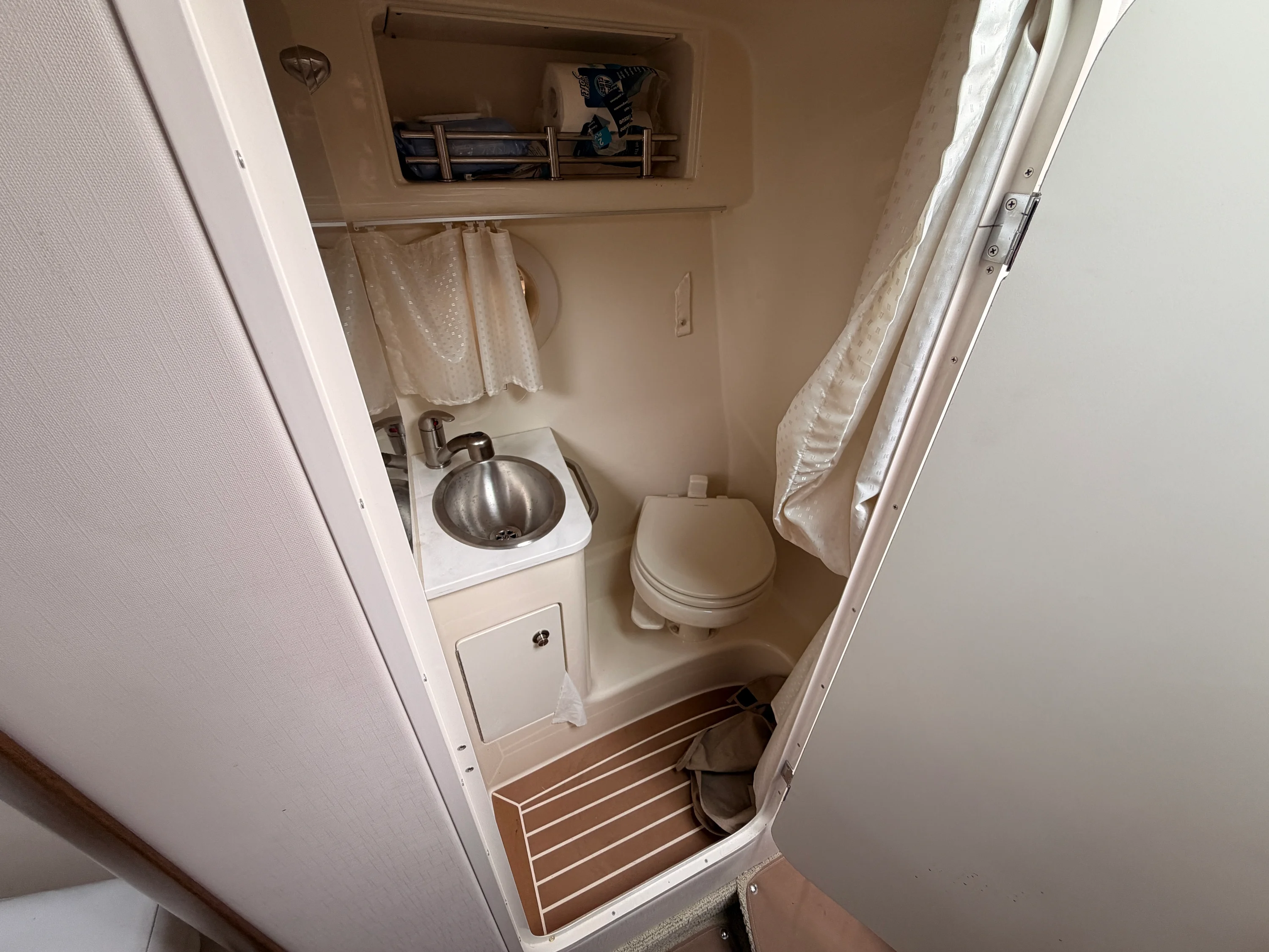 2017 Sea Ray 260 SUNDANCER Image Thumbnail #14