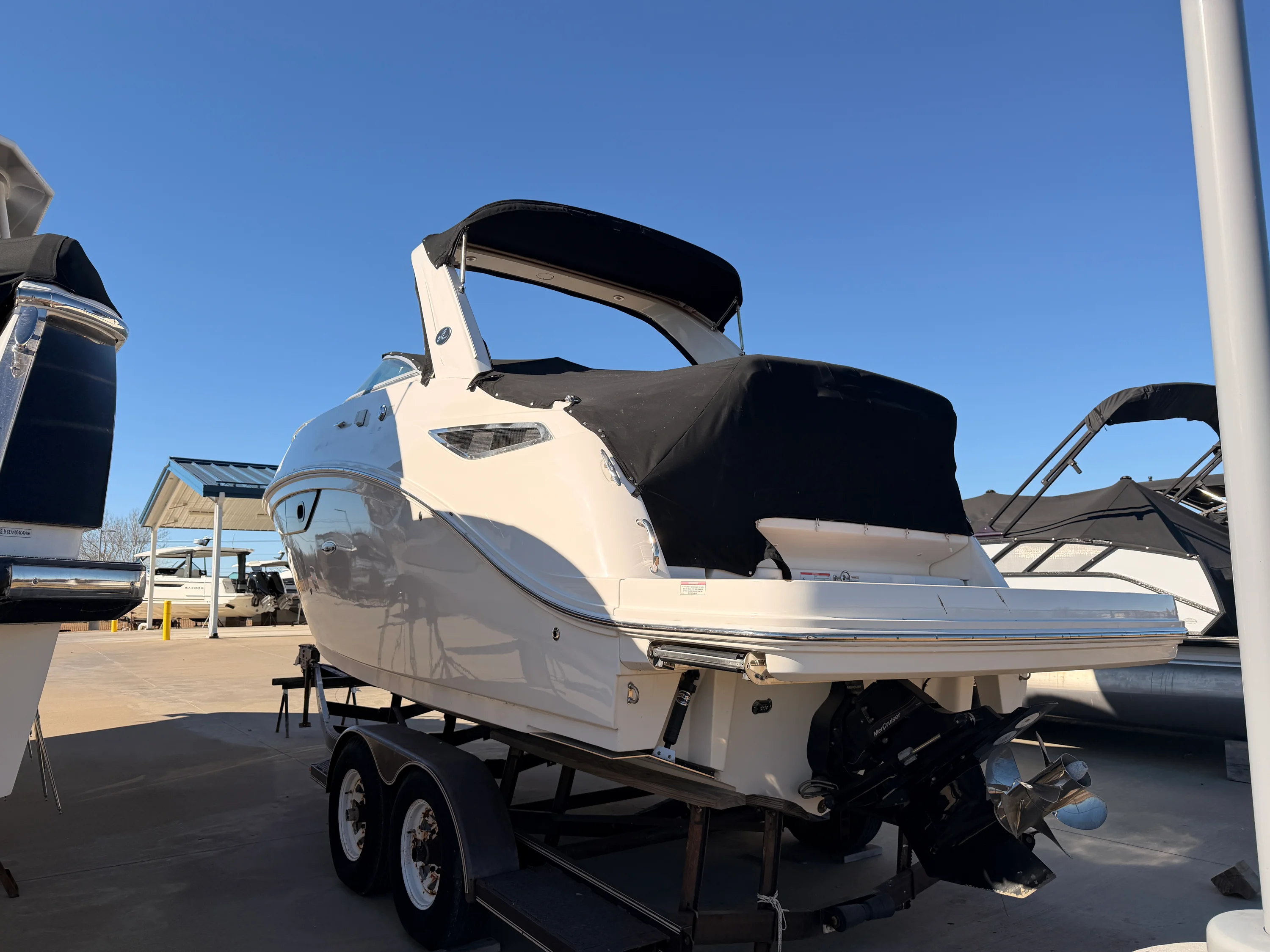 2017 Sea Ray 260 SUNDANCER Image Thumbnail #1