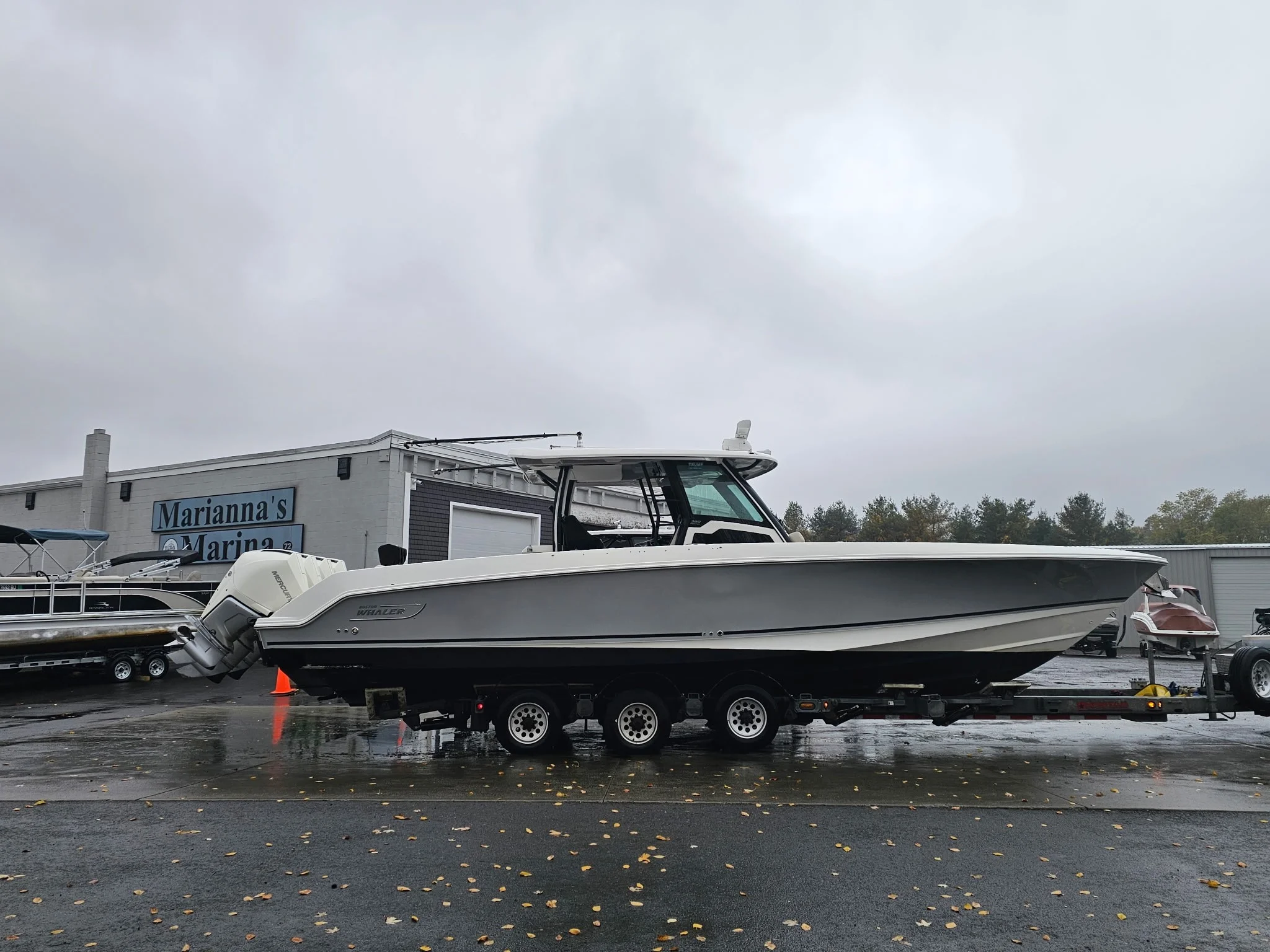 2021 Boston Whaler 380 OUTRAGE Image Thumbnail #4