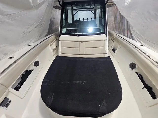 2021 Boston Whaler 380 OUTRAGE Image Thumbnail #20