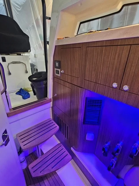 2021 Boston Whaler 380 OUTRAGE Image Thumbnail #26