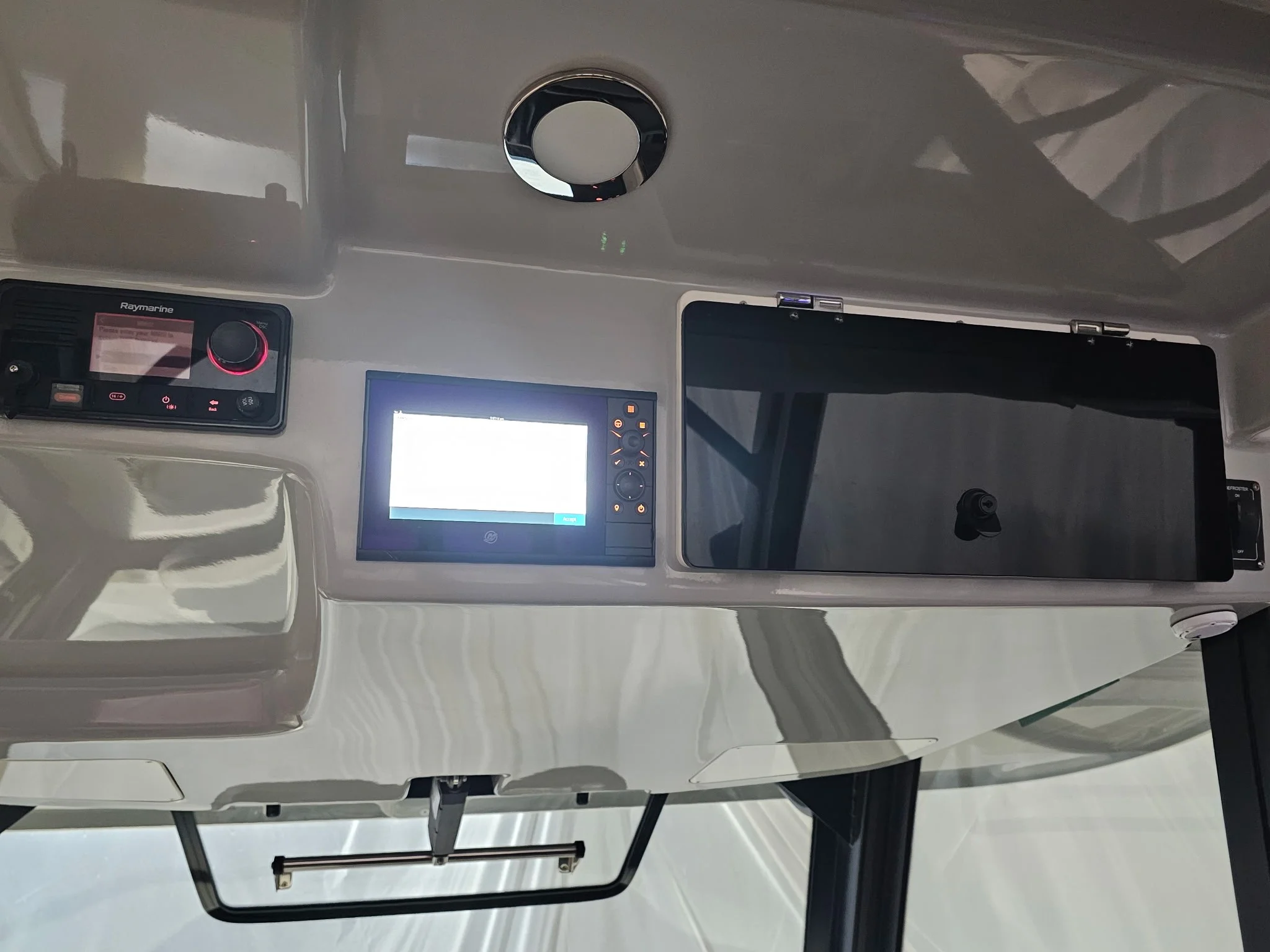 2021 Boston Whaler 380 OUTRAGE Image Thumbnail #29