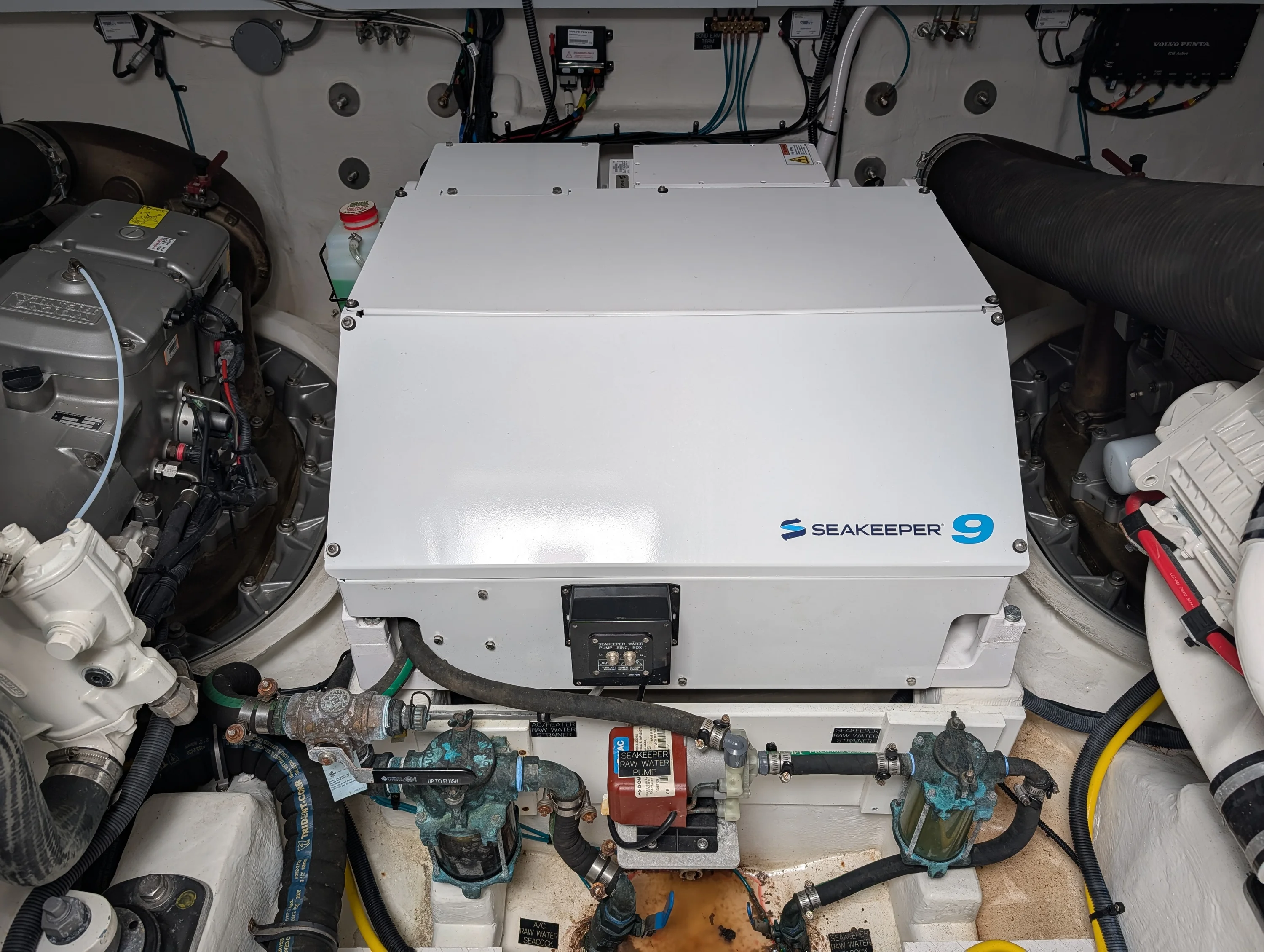 2022 Cruisers Yachts 54 Cantius Image Thumbnail #67