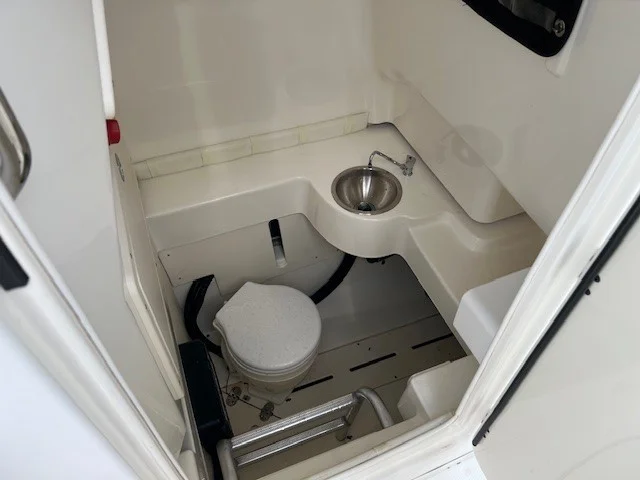 2017 Mako 284 CC Image Thumbnail #15