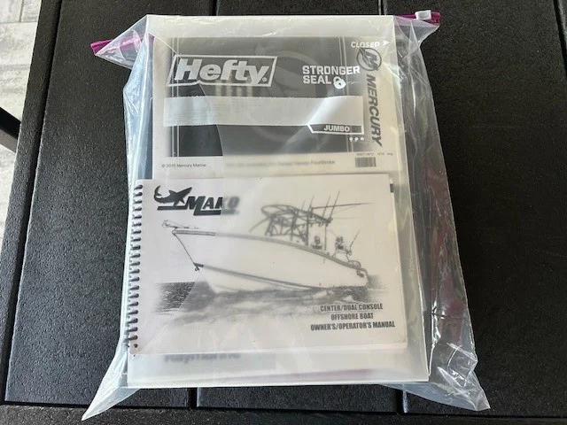 2017 Mako 284 CC Image Thumbnail #4