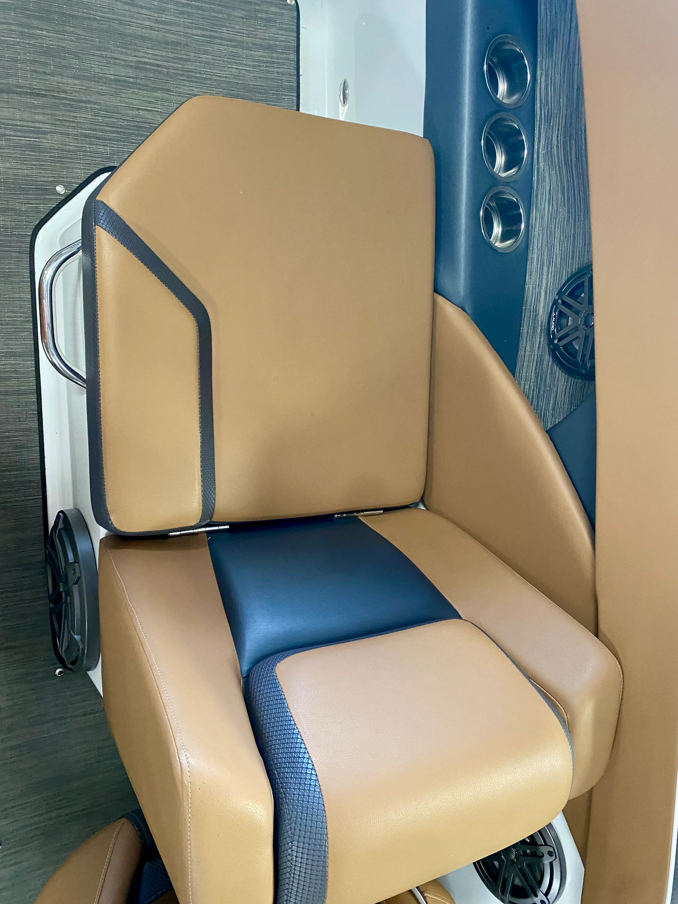 2021 Scarab 255 OPEN ID Image Thumbnail #14