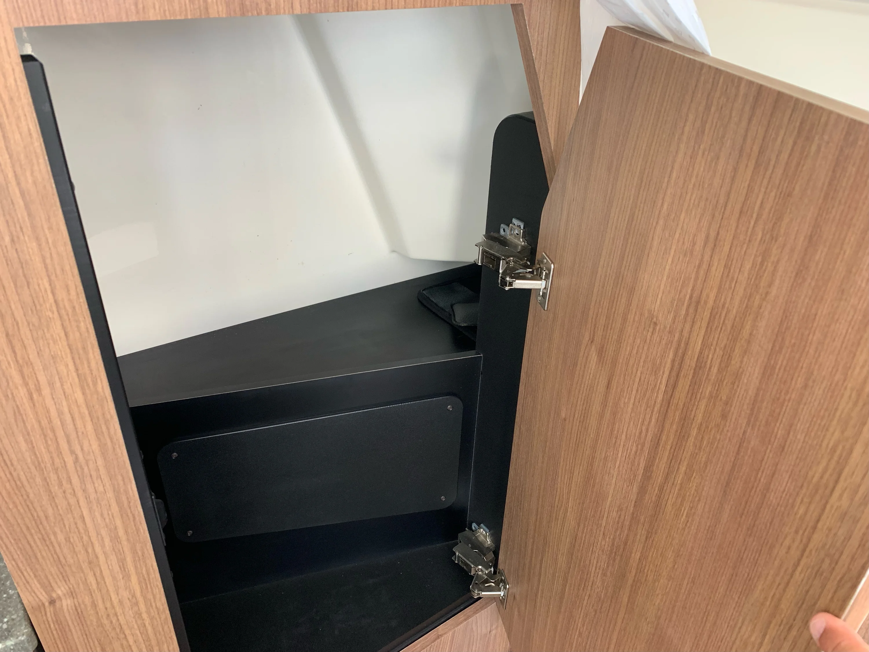 2019 Boston Whaler 350 OUTRAGE Image Thumbnail #16