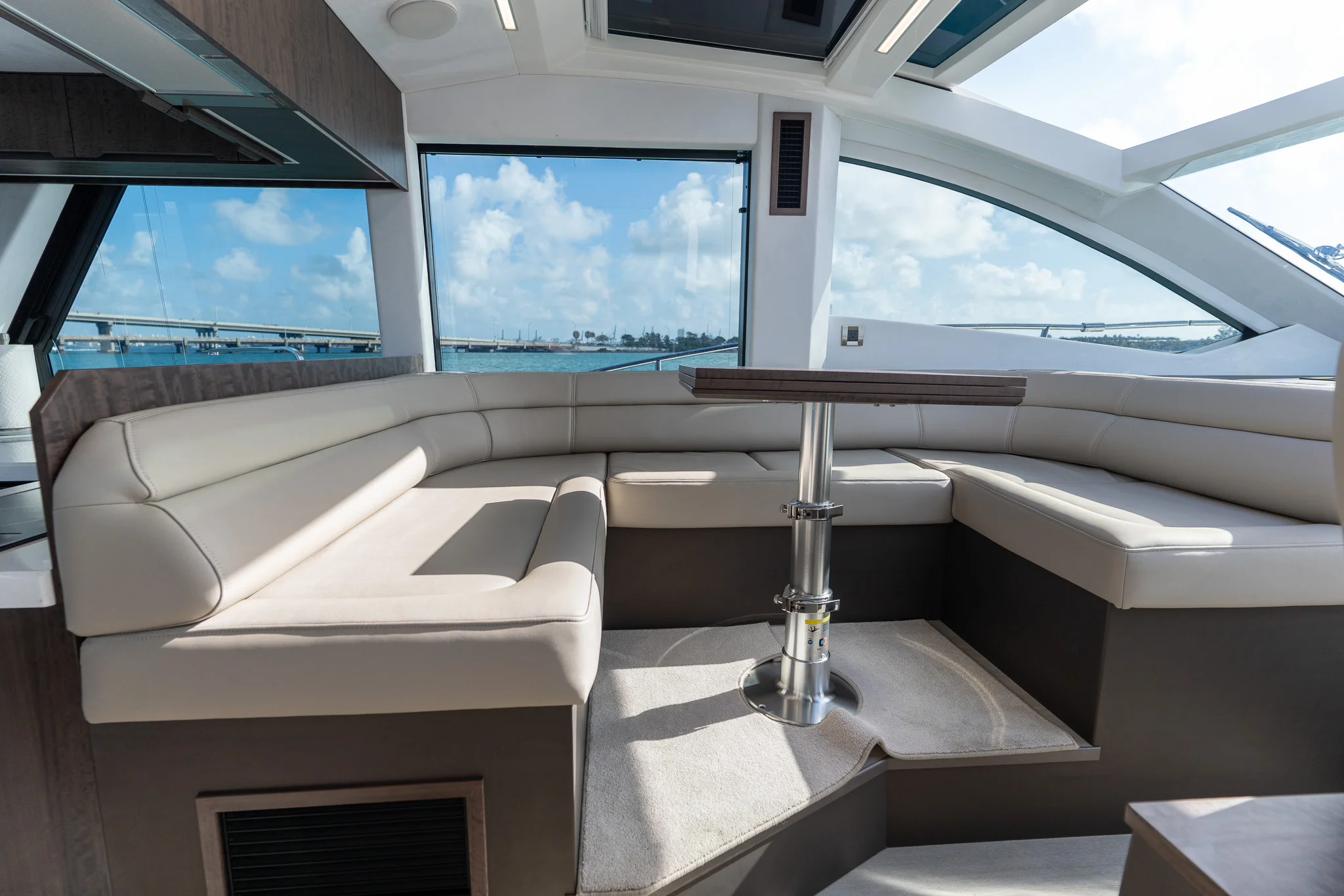 2023 Galeon 47 SKY Image Thumbnail #33