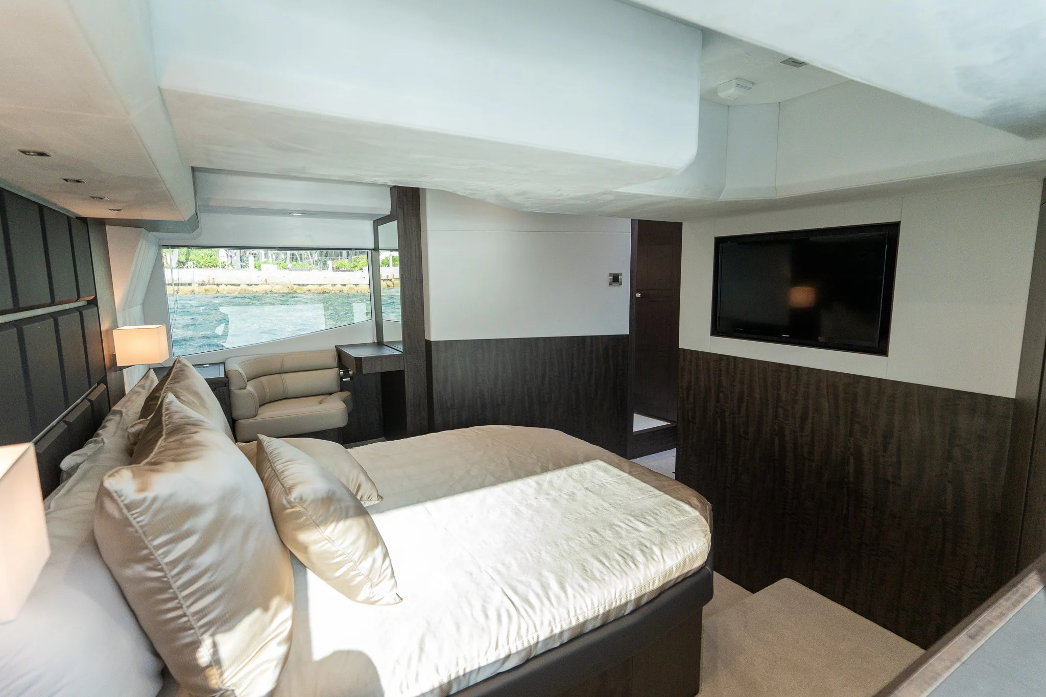 2023 Galeon 47 SKY Image Thumbnail #22