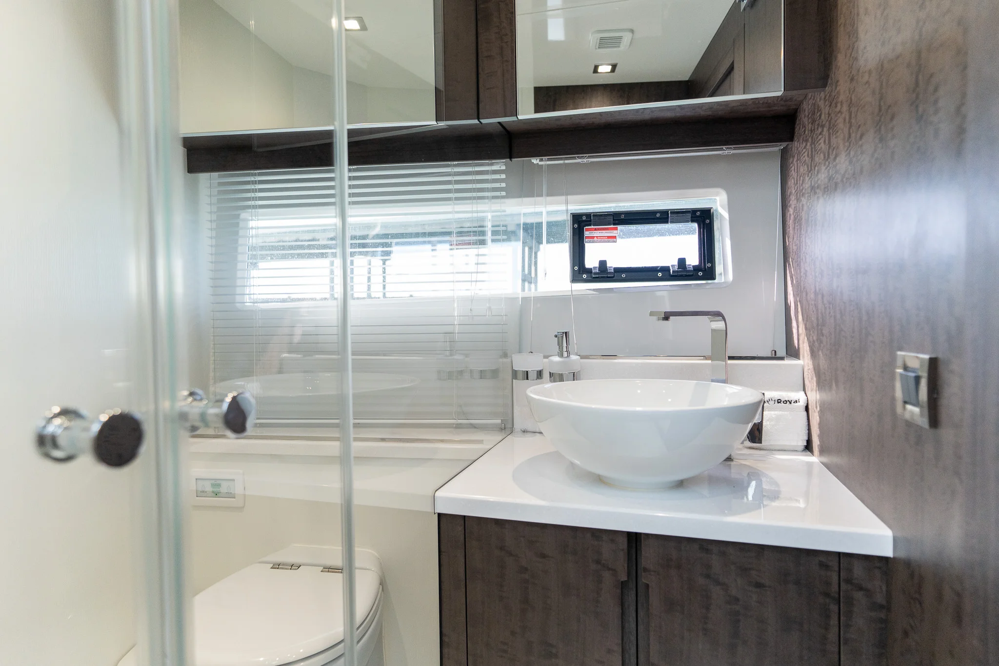 2023 Galeon 47 SKY Image Thumbnail #17