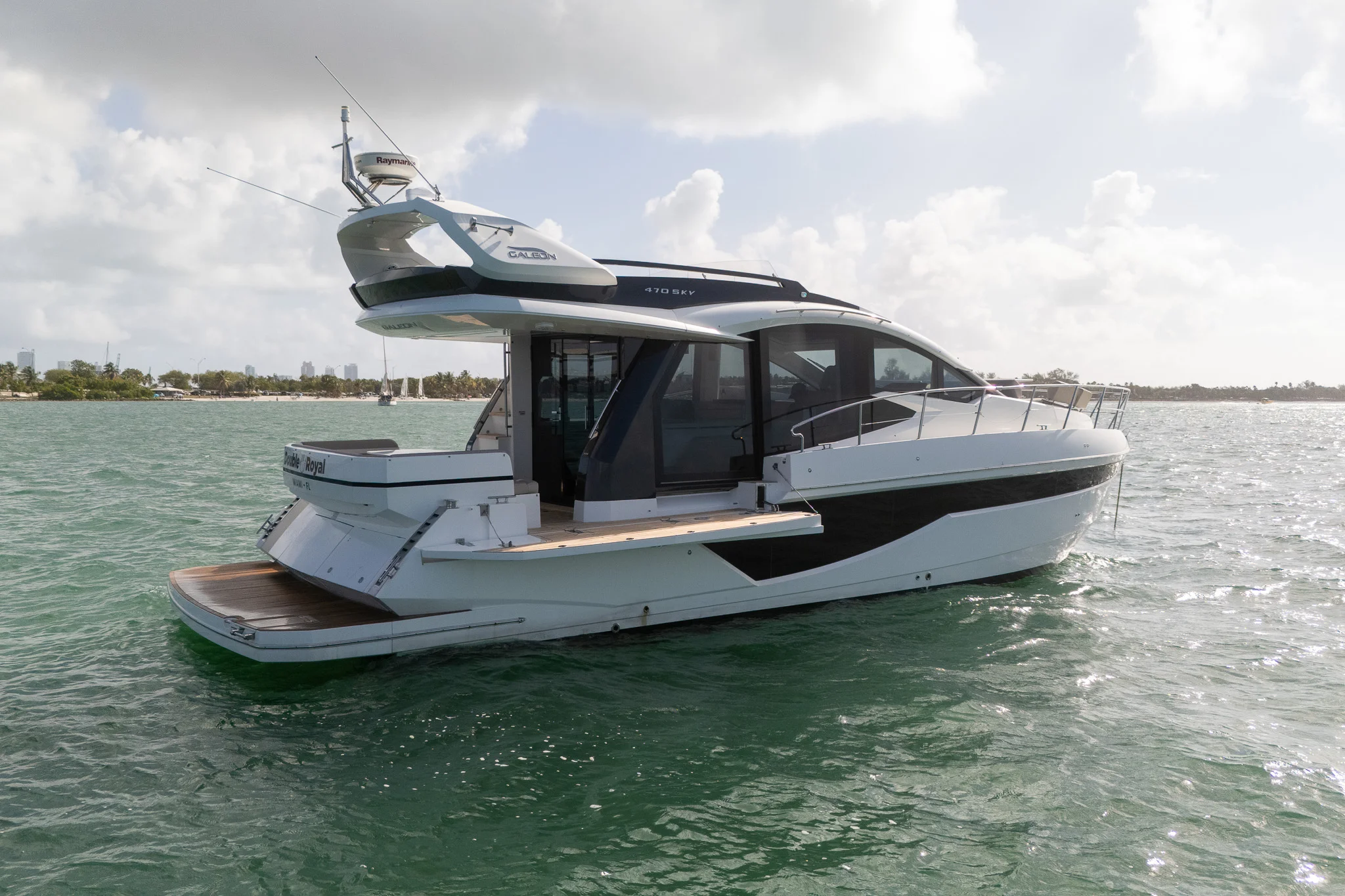 2023 Galeon 47 SKY Image Thumbnail #3
